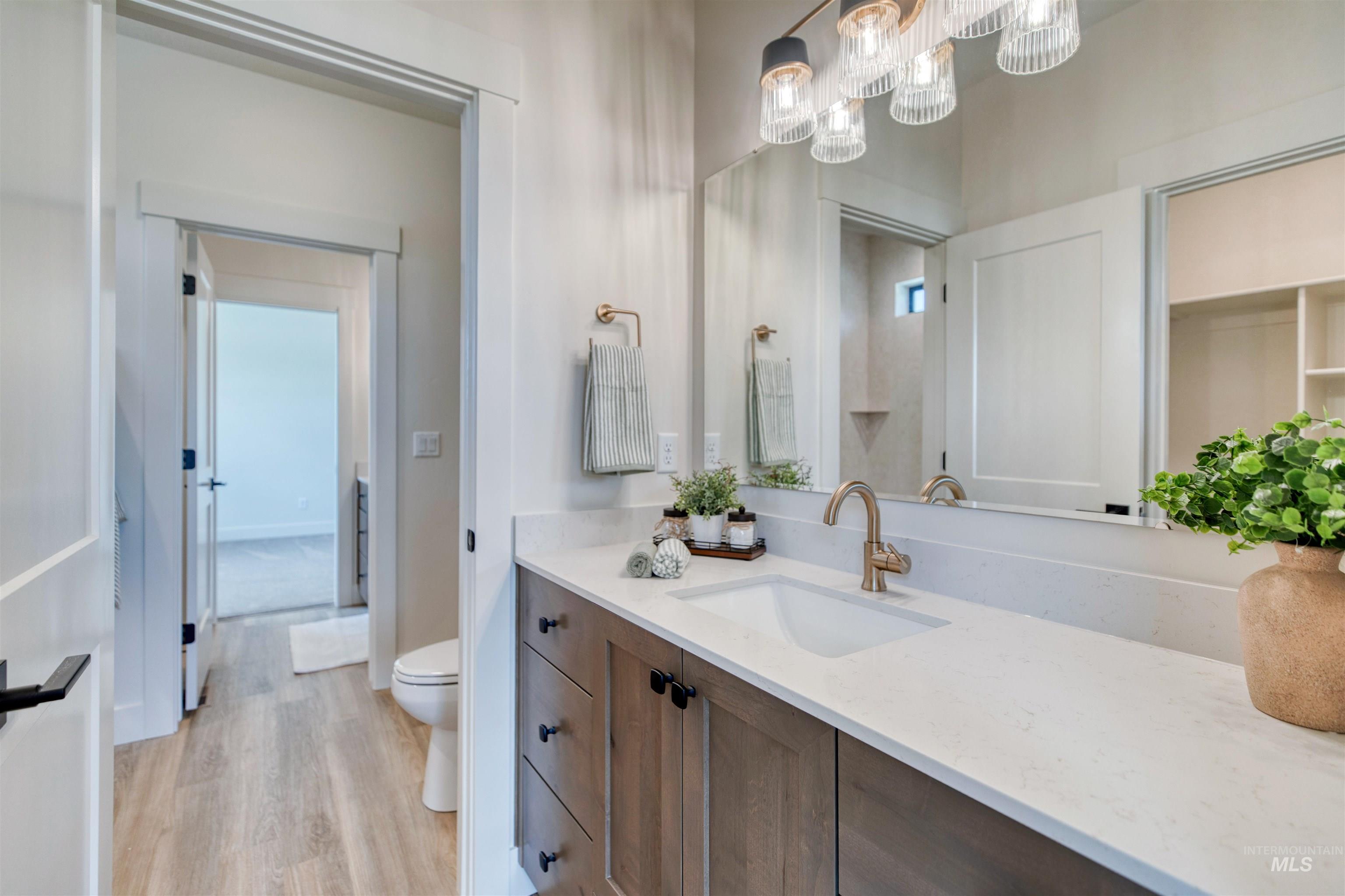 856 N Nolina Ave, Eagle, Idaho 83616, 3 Bedrooms, 2.5 Bathrooms, Residential For Sale, Price $994,900,MLS 98975382