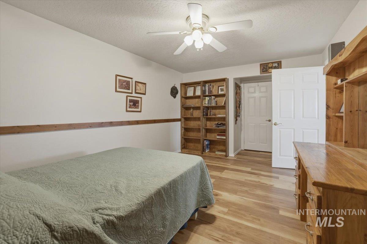 16921 Oasis Rd, Caldwell, Idaho 83607, 4 Bedrooms, 3.5 Bathrooms, Residential For Sale, Price $1,400,000,MLS 98975383