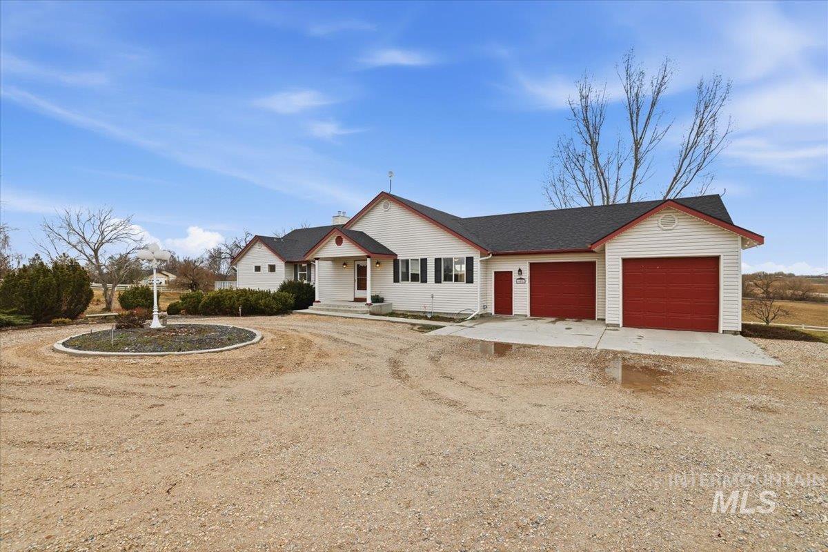 16921 Oasis Rd, Caldwell, Idaho 83607, 4 Bedrooms, 3.5 Bathrooms, Residential For Sale, Price $1,400,000,MLS 98975383