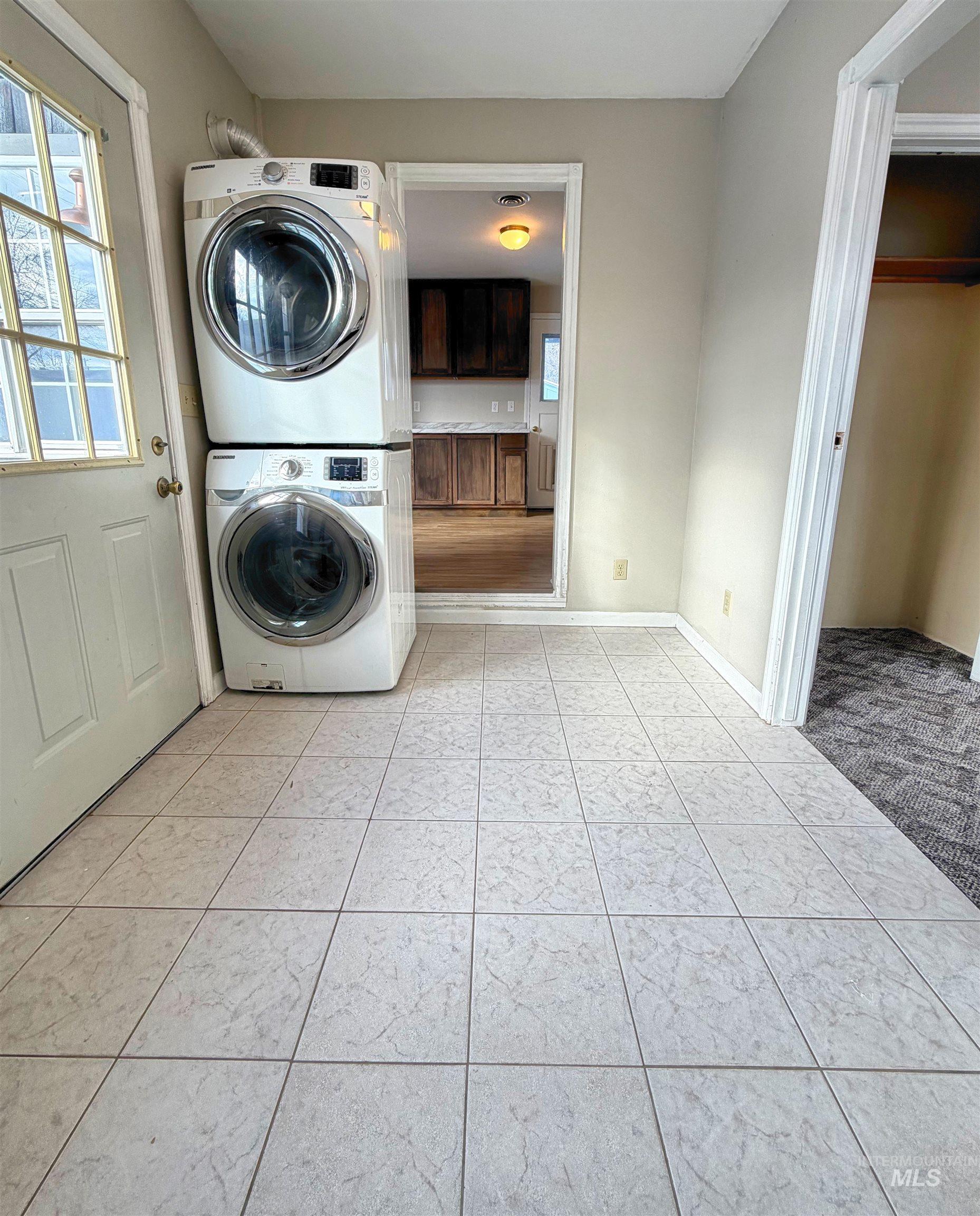 615 S B St, Grangeville, Idaho 83530, 4 Bedrooms, 2 Bathrooms, Residential For Sale, Price $324,000,MLS 98975388