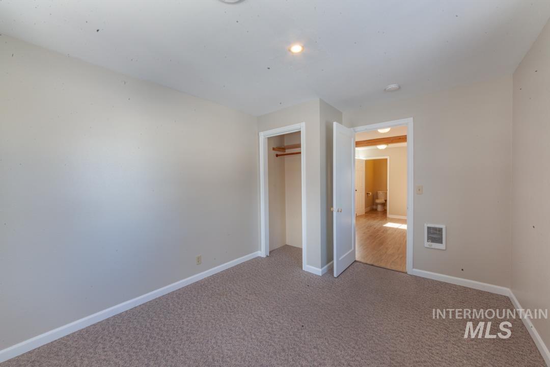 615 S B St, Grangeville, Idaho 83530, 4 Bedrooms, 2 Bathrooms, Residential For Sale, Price $335,000,MLS 98975388