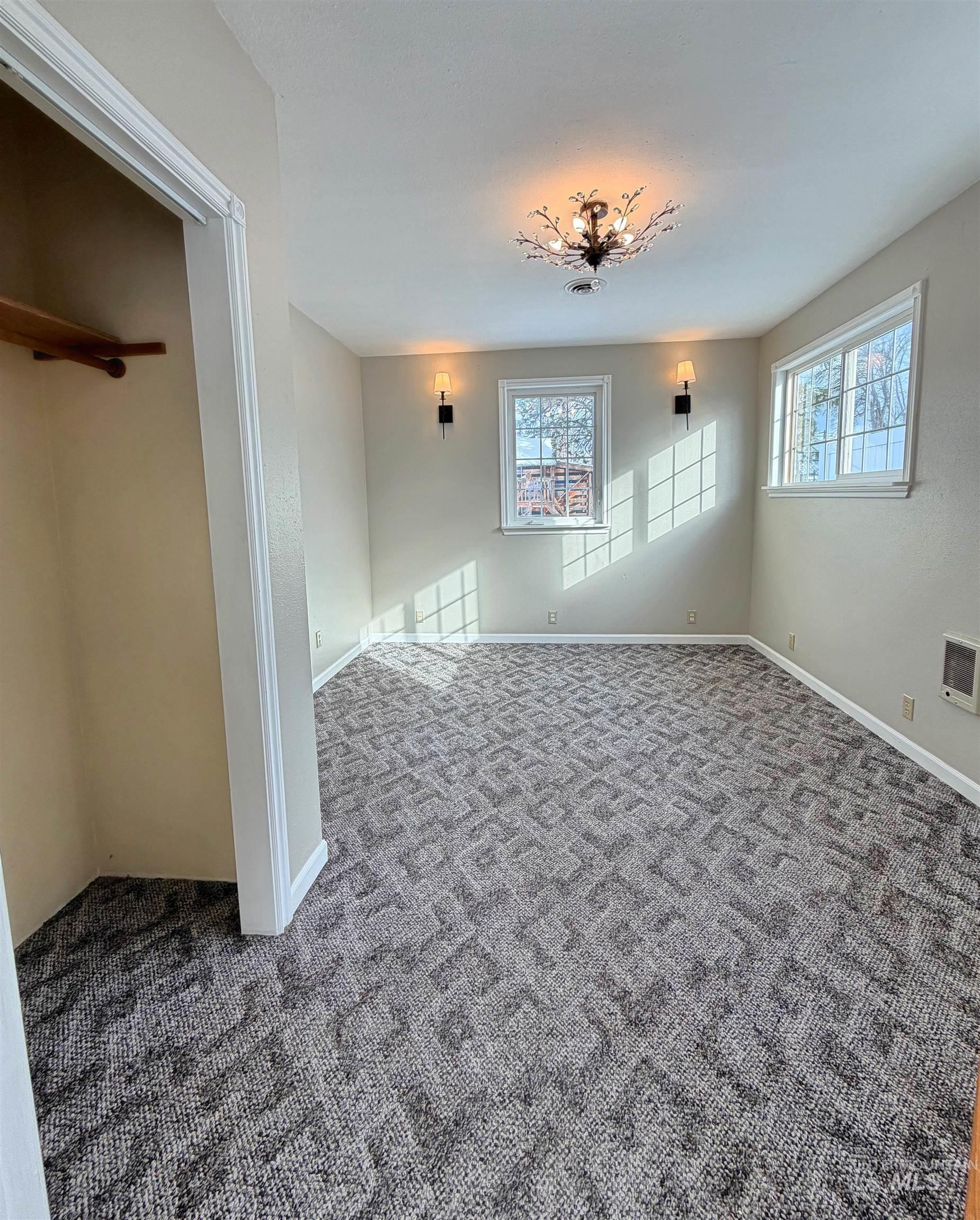 615 S B St, Grangeville, Idaho 83530, 4 Bedrooms, 2 Bathrooms, Residential For Sale, Price $324,000,MLS 98975388