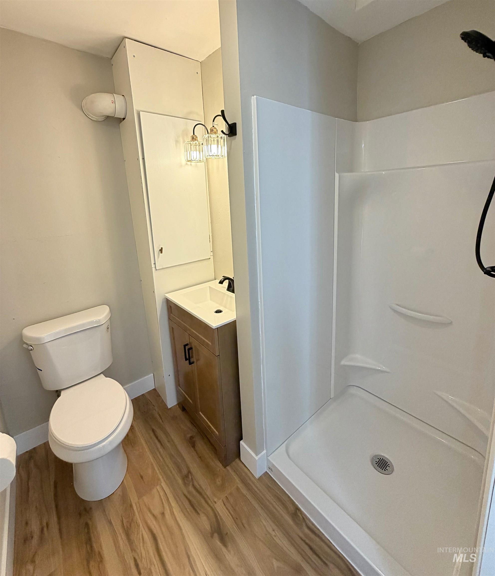 615 S B St, Grangeville, Idaho 83530, 4 Bedrooms, 2 Bathrooms, Residential For Sale, Price $335,000, 98975388