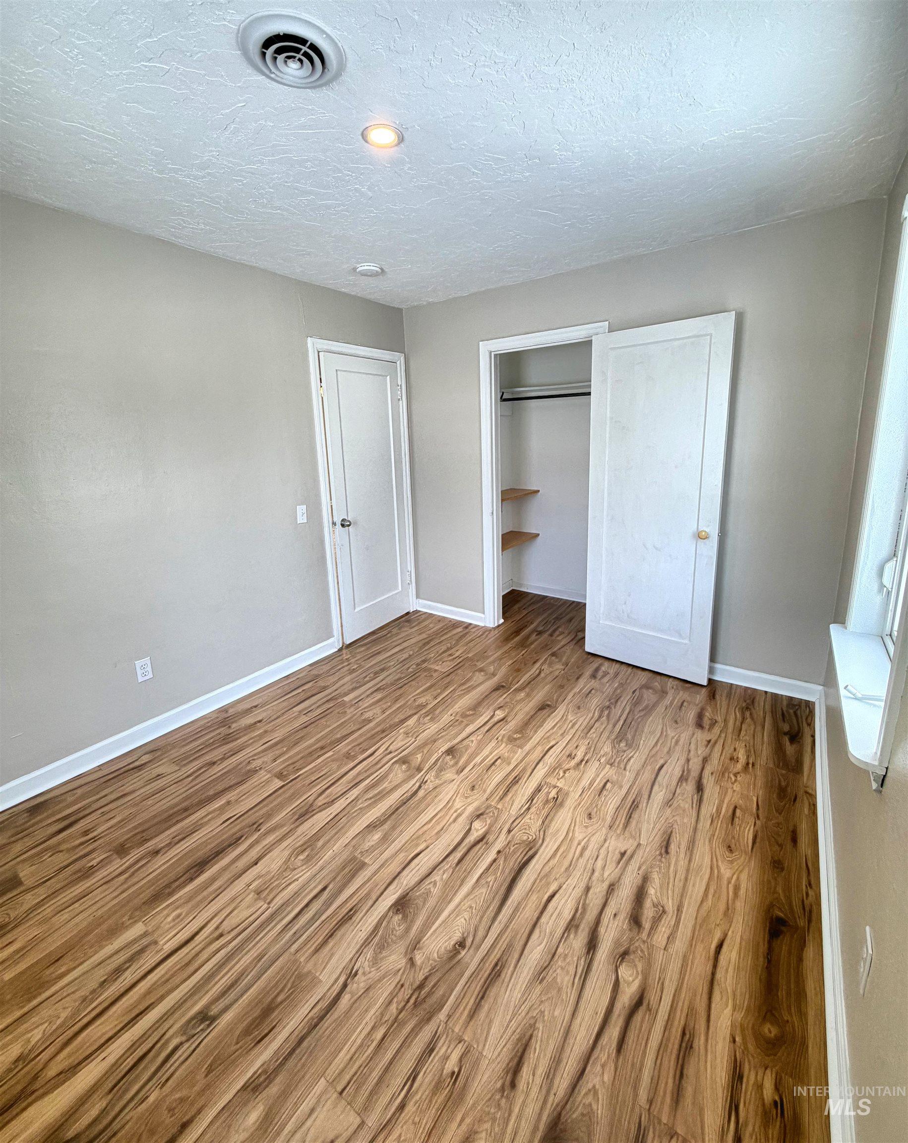 615 S B St, Grangeville, Idaho 83530, 4 Bedrooms, 2 Bathrooms, Residential For Sale, Price $324,000,MLS 98975388