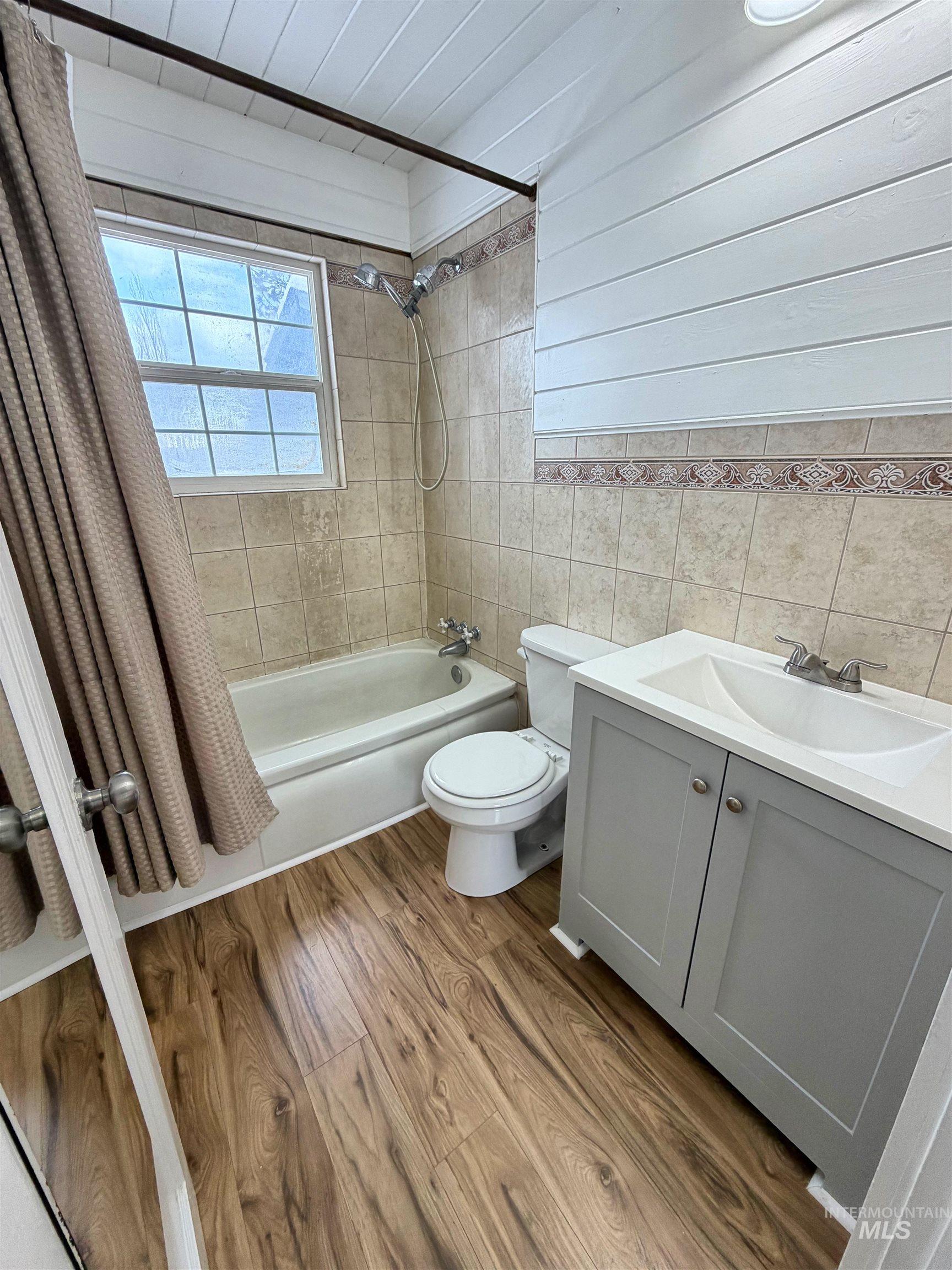 615 S B St, Grangeville, Idaho 83530, 4 Bedrooms, 2 Bathrooms, Residential For Sale, Price $335,000, 98975388