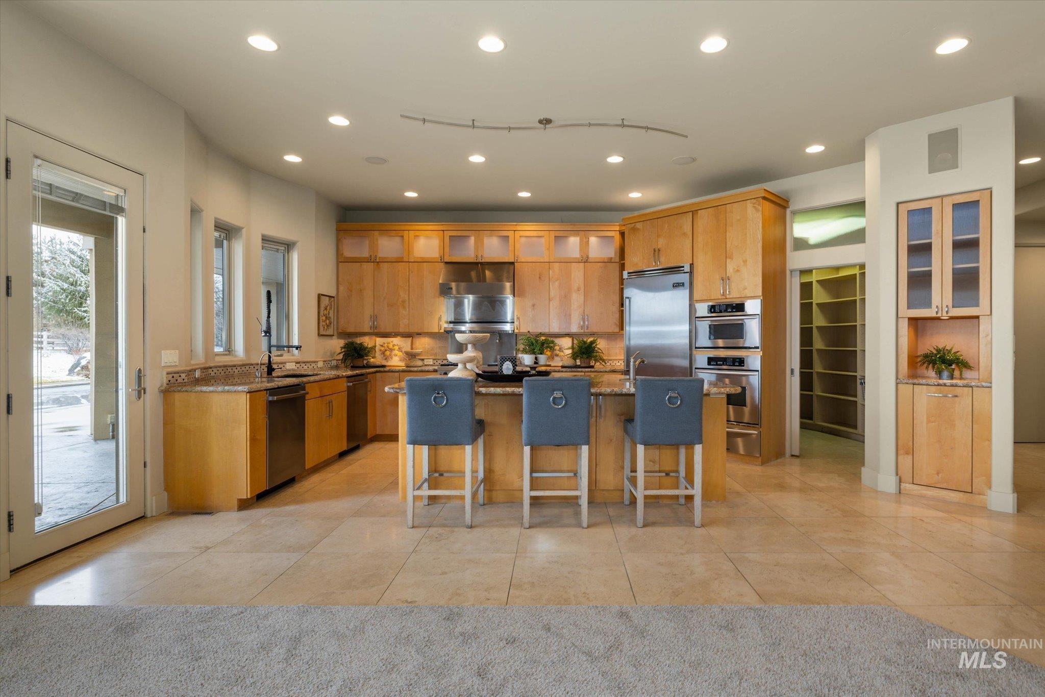 1400 N Razza Way, Eagle, Idaho 83616, 4 Bedrooms, 4 Bathrooms, Residential For Sale, Price $1,975,000,MLS 98975389