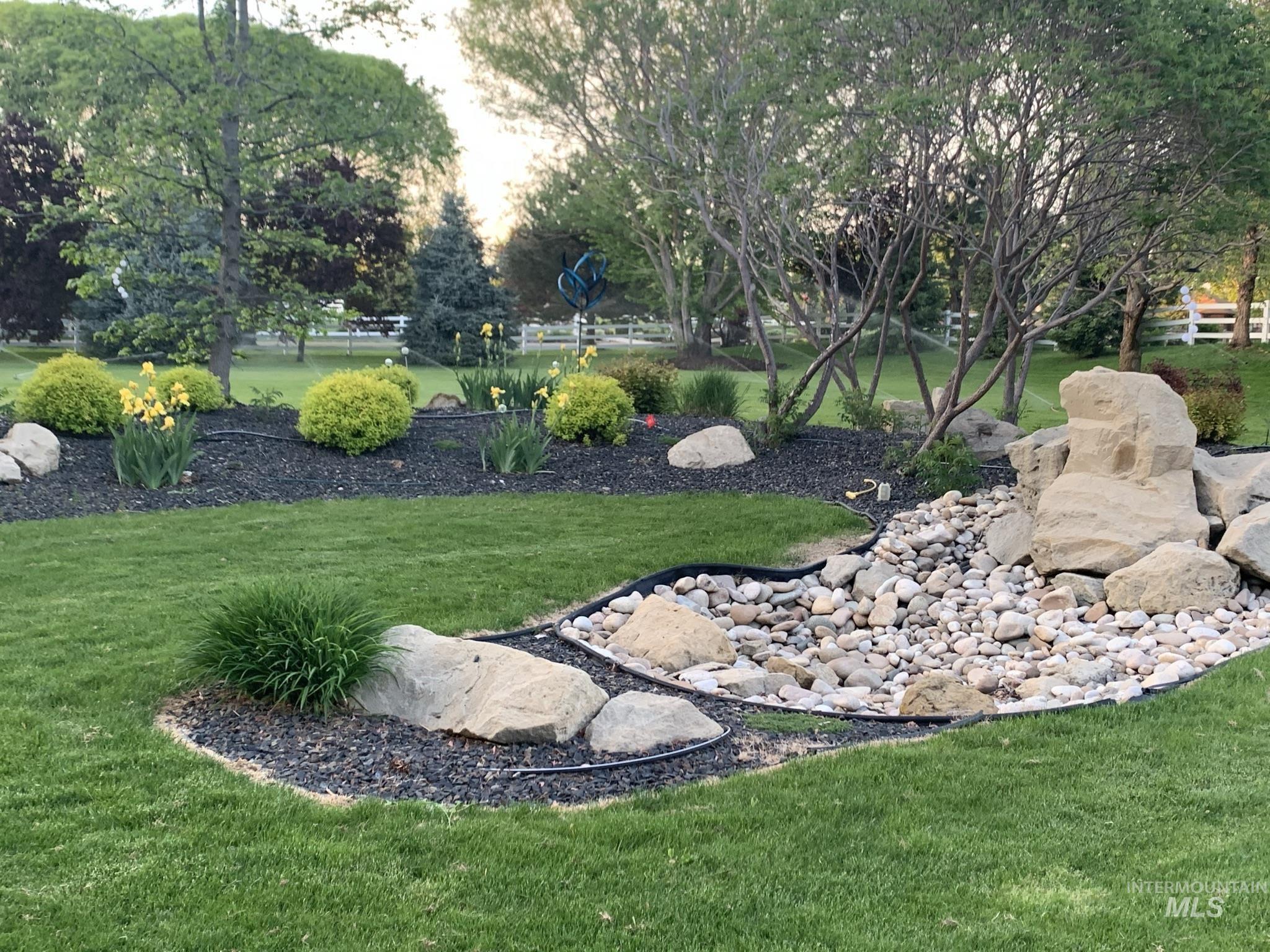 1400 N Razza Way, Eagle, Idaho 83616, 4 Bedrooms, 3 Bathrooms, Residential For Sale, Price $1,925,000,MLS 98975389