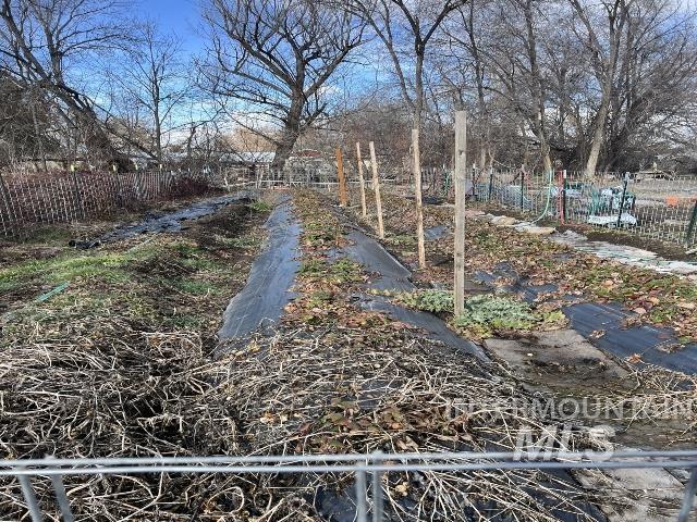 525 E 7th St, Weiser, Idaho 83672, Business/Commercial For Sale, Price $640,000,MLS 98975391