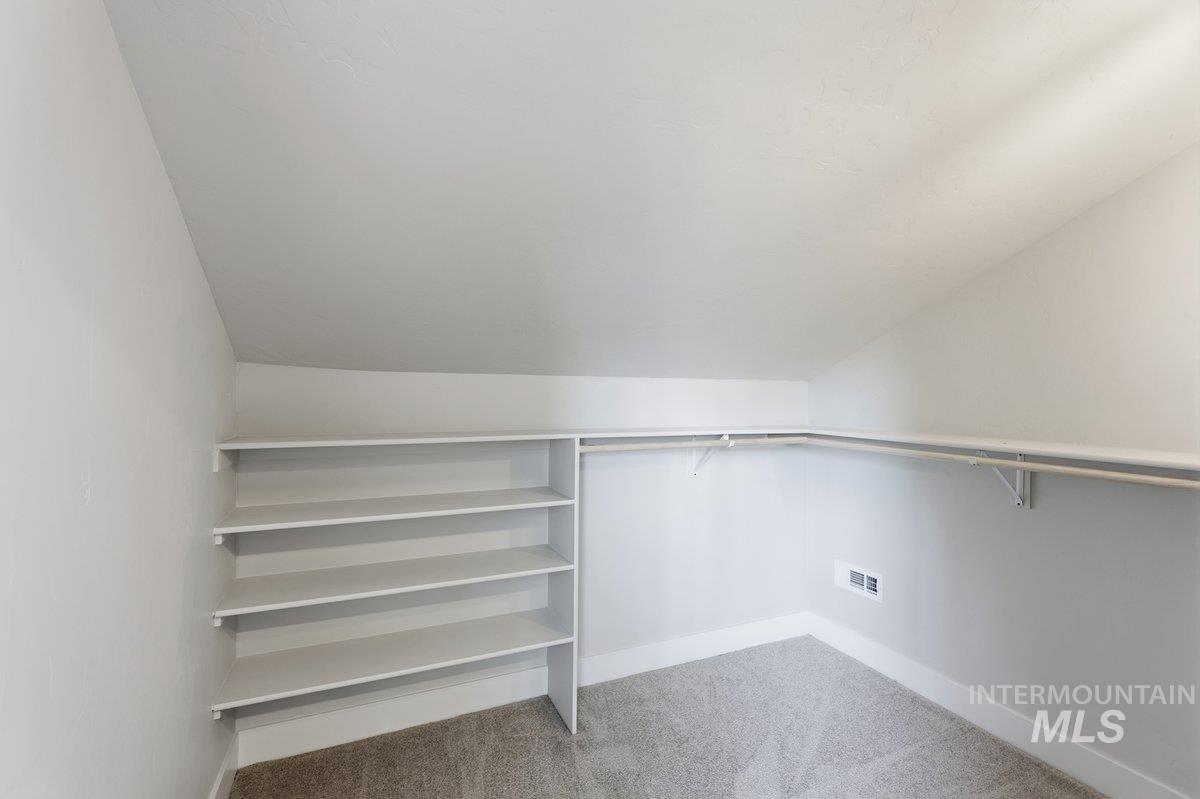 2310 W Frederic St, Boise, Idaho 83705, 4 Bedrooms, 3 Bathrooms, Residential For Sale, Price $625,000,MLS 98975395