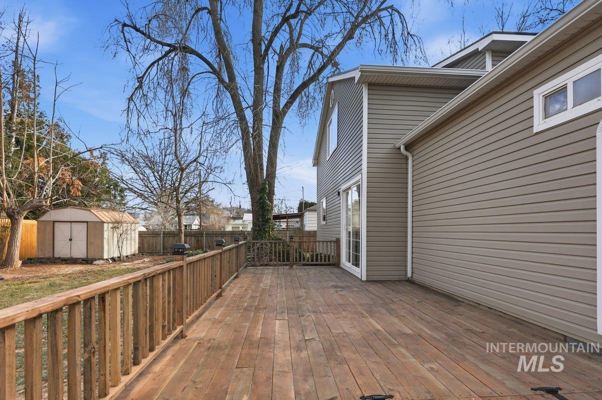 2310 W Frederic St, Boise, Idaho 83705, 4 Bedrooms, 3 Bathrooms, Residential For Sale, Price $625,000,MLS 98975395