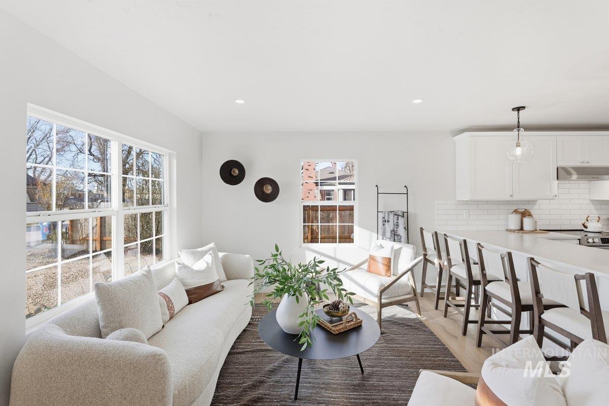 2310 W Frederic St, Boise, Idaho 83705, 4 Bedrooms, 3 Bathrooms, Residential For Sale, Price $625,000,MLS 98975395