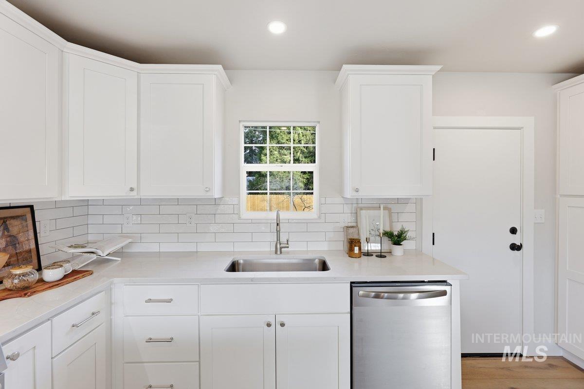 2310 W Frederic St, Boise, Idaho 83705, 4 Bedrooms, 3 Bathrooms, Residential For Sale, Price $625,000,MLS 98975395