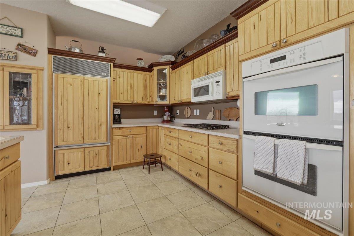 16921 Oasis Rd., Caldwell, Idaho 83607, 4 Bedrooms, 3.5 Bathrooms, Farm & Ranch For Sale, Price $1,400,000,MLS 98975396