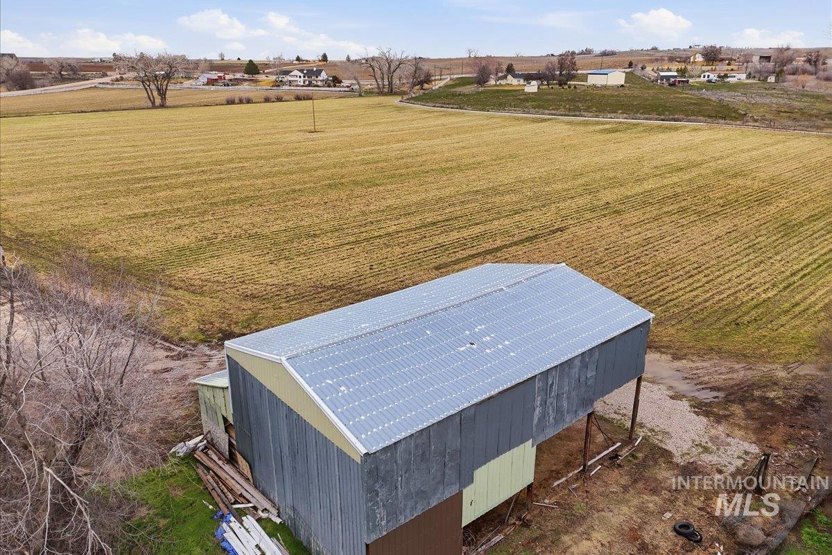 16921 Oasis Rd., Caldwell, Idaho 83607, 4 Bedrooms, 3.5 Bathrooms, Farm & Ranch For Sale, Price $1,400,000,MLS 98975396