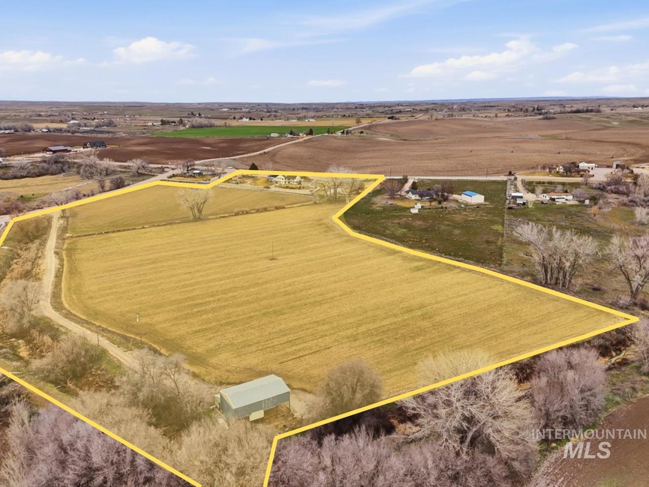 16921 Oasis Rd., Caldwell, Idaho 83607, 4 Bedrooms, 3.5 Bathrooms, Farm & Ranch For Sale, Price $1,400,000,MLS 98975396