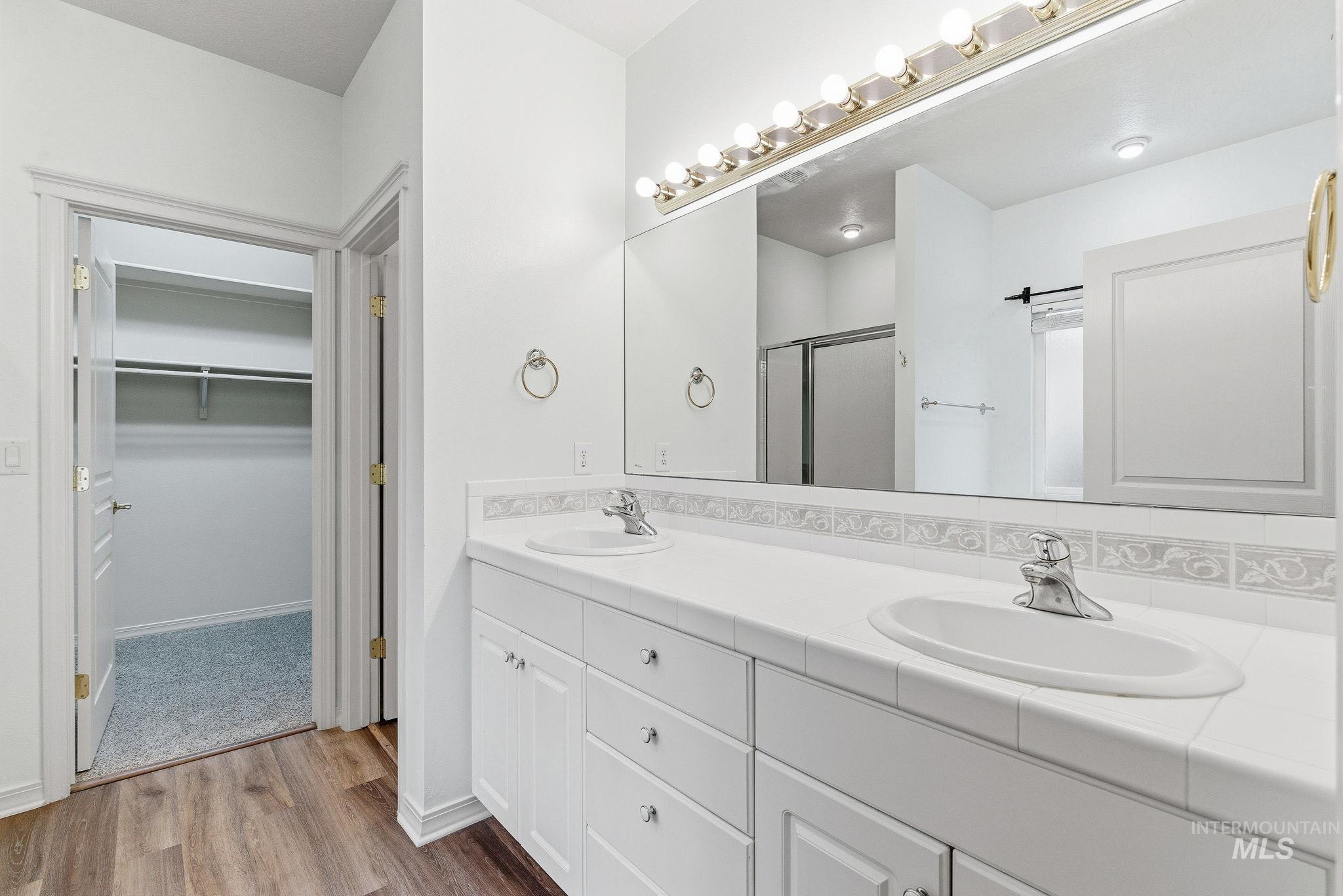 4948 N. Troon Way, Boise, Idaho 83713, 3 Bedrooms, 2 Bathrooms, Residential For Sale, Price $535,000,MLS 98975397