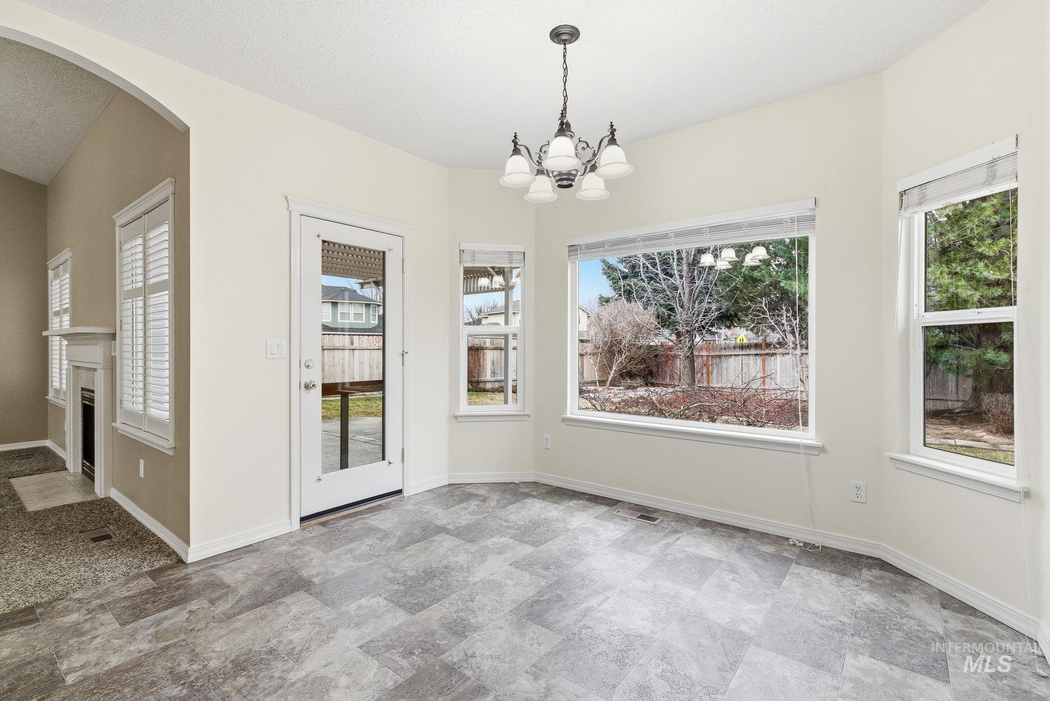 4948 N. Troon Way, Boise, Idaho 83713, 3 Bedrooms, 2 Bathrooms, Residential For Sale, Price $535,000,MLS 98975397