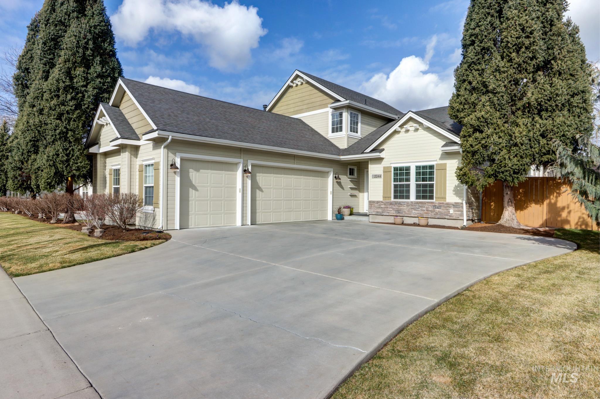 2244 E Greiner St, Meridian, Idaho 83642, 3 Bedrooms, 2.5 Bathrooms, Residential For Sale, Price $589,900, 98975398