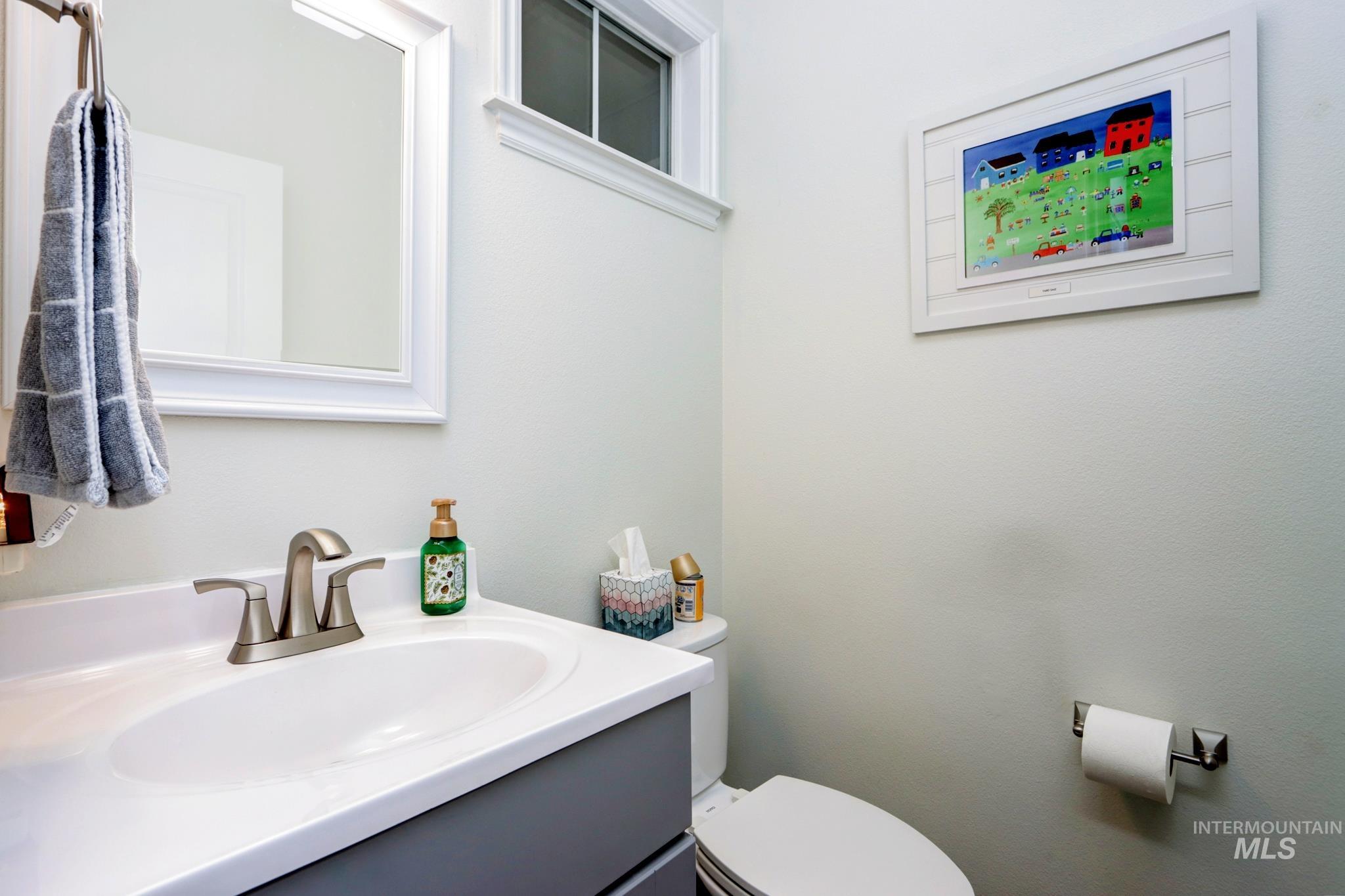 2244 E Greiner St, Meridian, Idaho 83642, 3 Bedrooms, 2.5 Bathrooms, Residential For Sale, Price $589,900,MLS 98975398