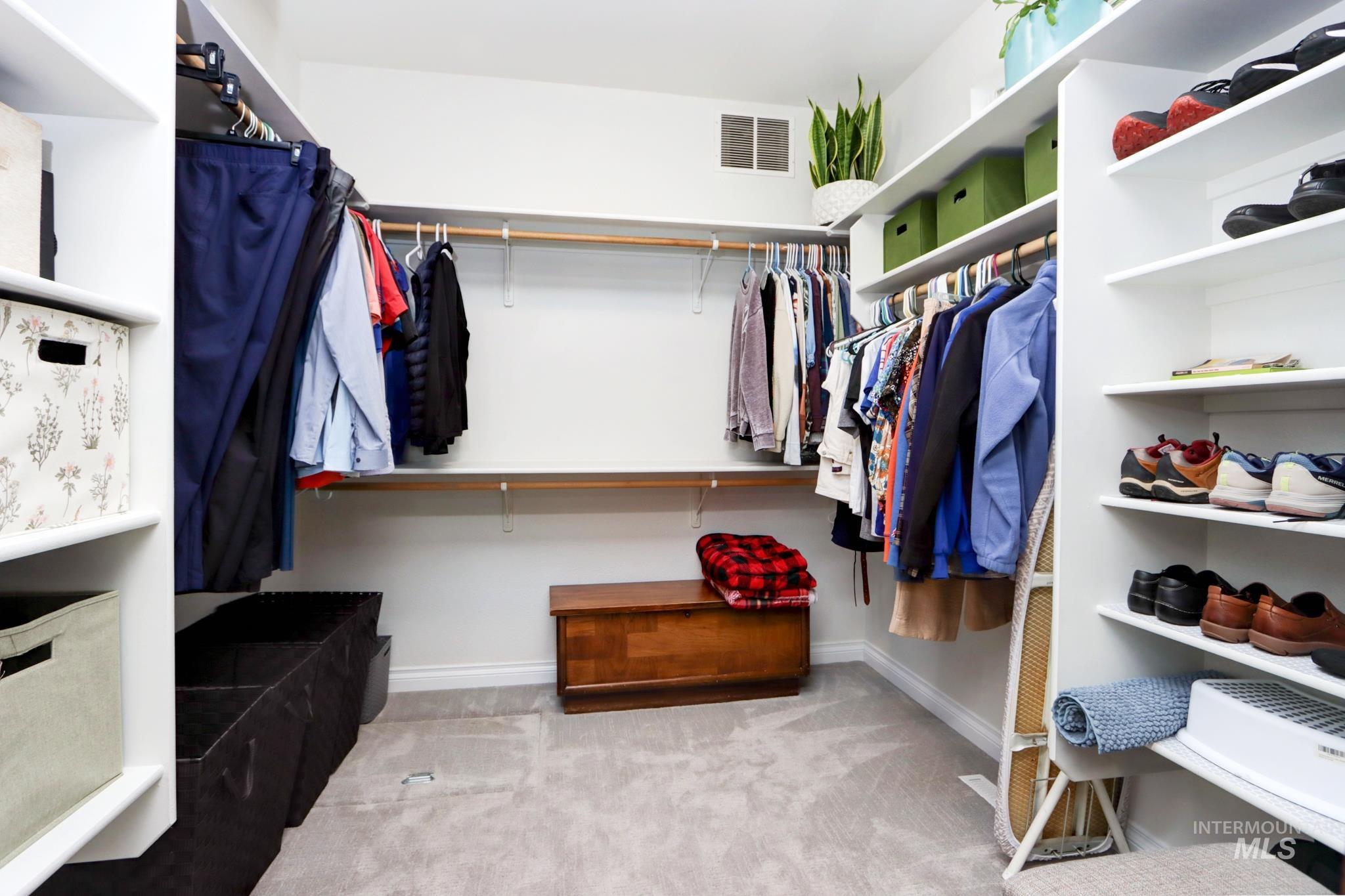 2244 E Greiner St, Meridian, Idaho 83642, 3 Bedrooms, 2.5 Bathrooms, Residential For Sale, Price $589,900,MLS 98975398