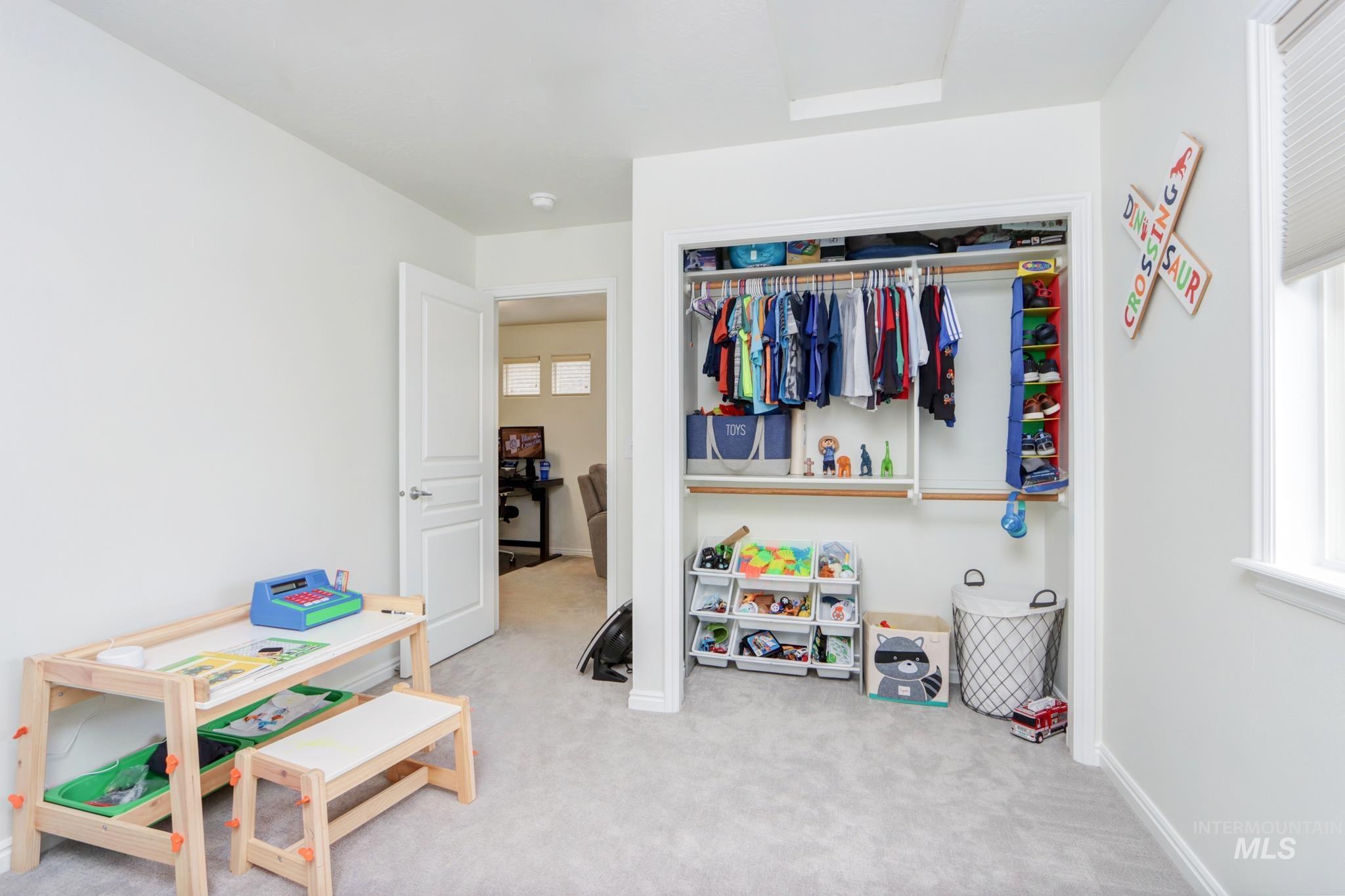 2244 E Greiner St, Meridian, Idaho 83642, 3 Bedrooms, 2.5 Bathrooms, Residential For Sale, Price $589,900,MLS 98975398