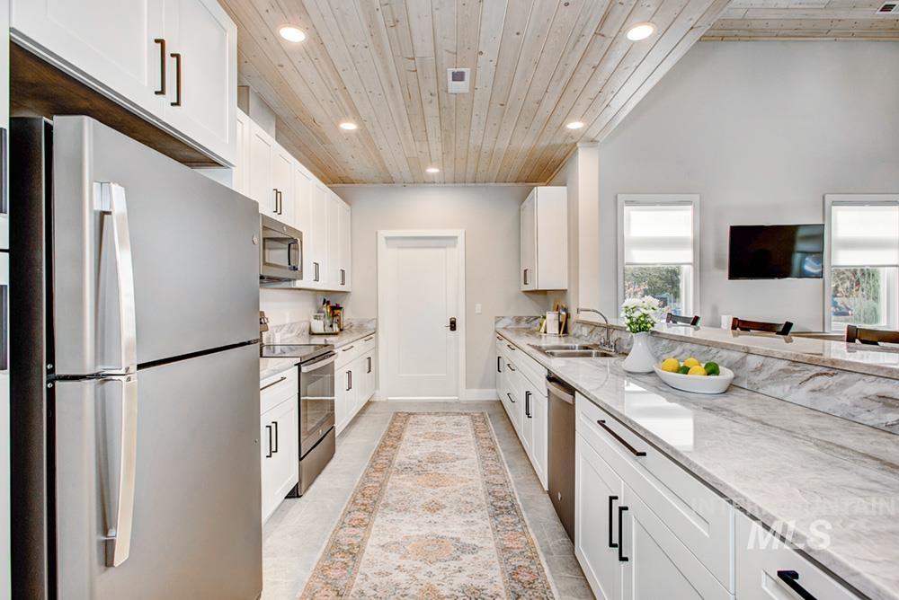 1436 & 1434 S Euclid Ave, Boise, Idaho 83706, 3 Bedrooms, 3.5 Bathrooms, Residential Income For Sale, Price $1,250,000,MLS 98975400