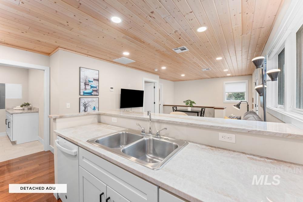 1436 & 1434 S Euclid Ave, Boise, Idaho 83706, 4 Bedrooms, 4.5 Bathrooms, Residential For Sale, Price $1,250,000,MLS 98975401