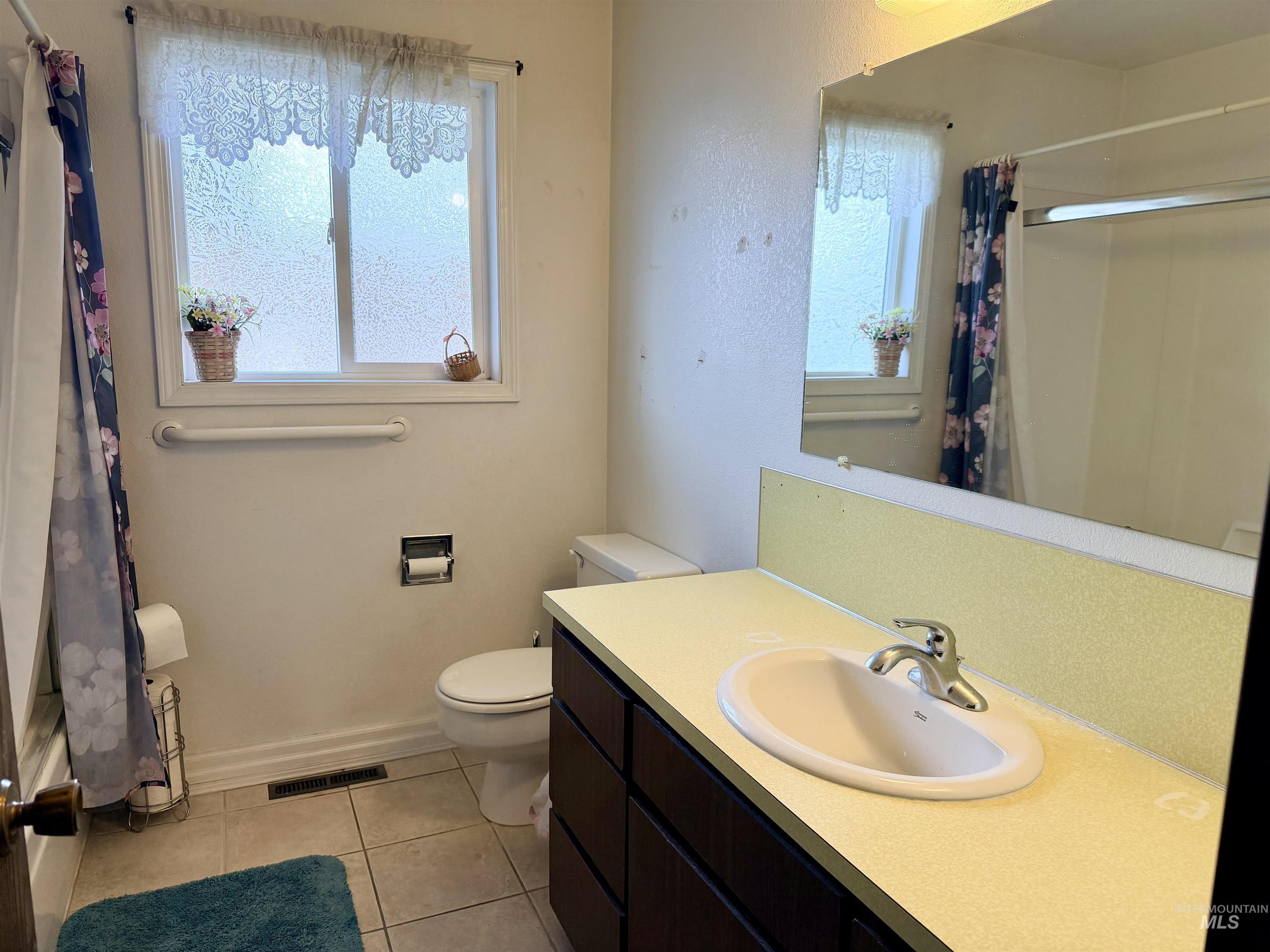 407 Linden Dr, Lewiston, Idaho 83501, 4 Bedrooms, 2 Bathrooms, Residential For Sale, Price $425,000,MLS 98975404