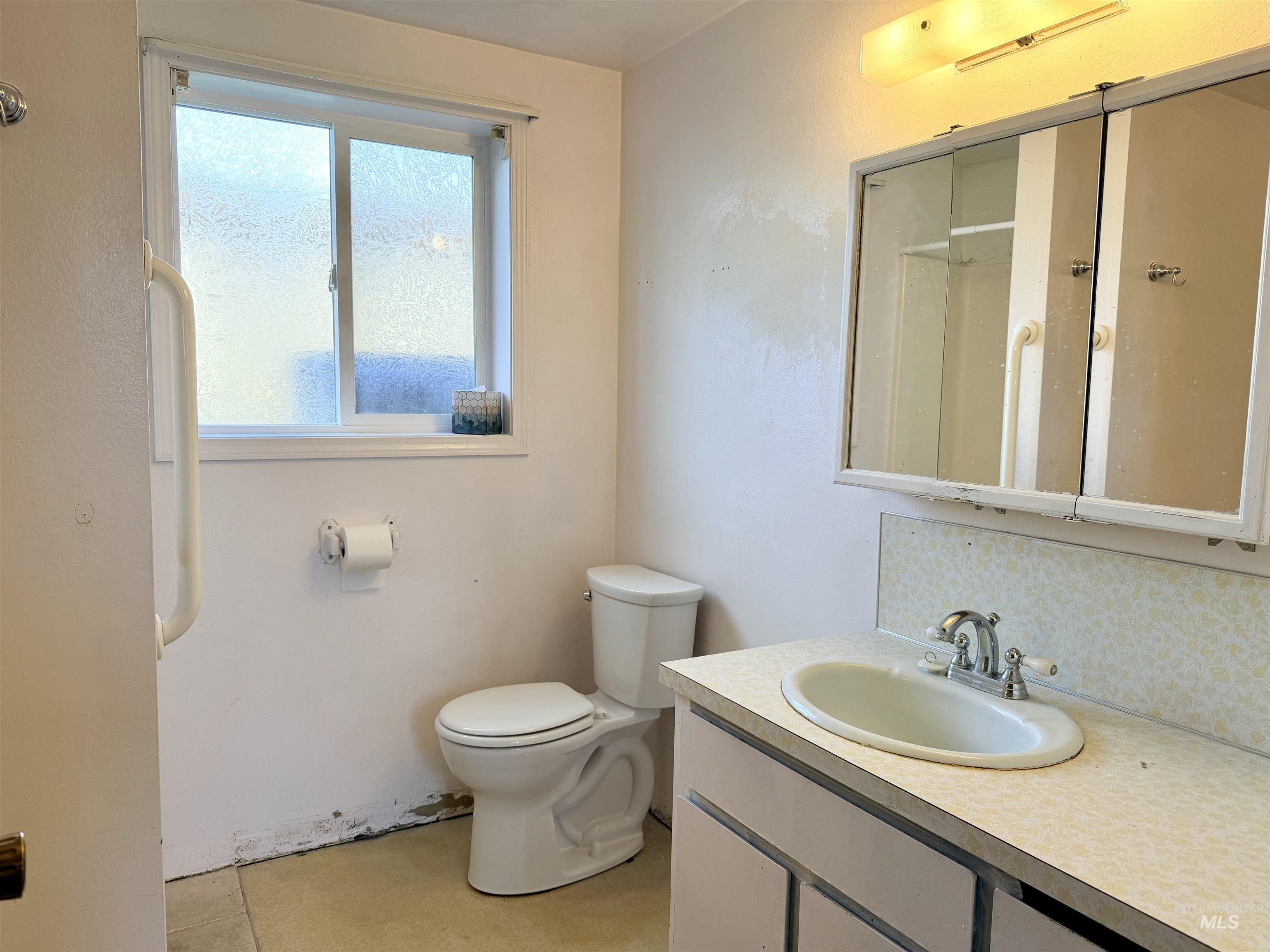 407 Linden Dr, Lewiston, Idaho 83501, 4 Bedrooms, 2 Bathrooms, Residential For Sale, Price $425,000,MLS 98975404