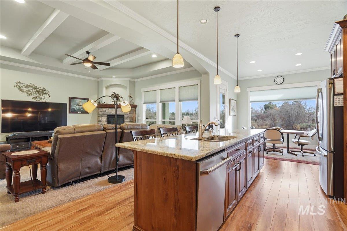 11887 W Pinewood River Lane, Star, Idaho 83669, 3 Bedrooms, 2.5 Bathrooms, Residential For Sale, Price $1,200,000, 98975406