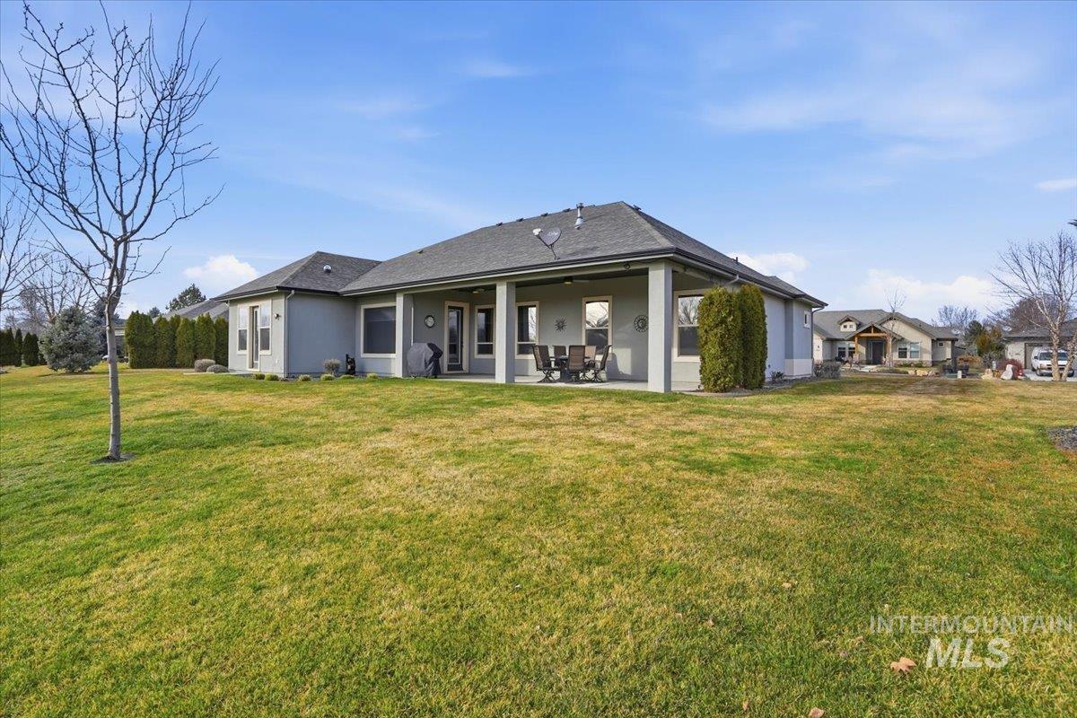 11887 W Pinewood River Lane, Star, Idaho 83669, 4 Bedrooms, 2.5 Bathrooms, Residential For Sale, Price $1,150,000, 98975406