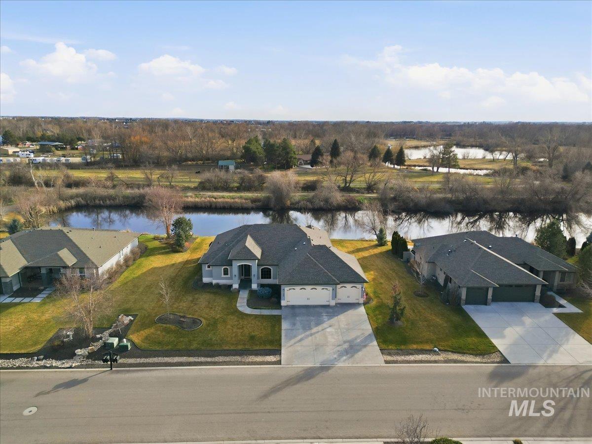 11887 W Pinewood River Lane, Star, Idaho 83669, 4 Bedrooms, 2.5 Bathrooms, Residential For Sale, Price $1,150,000, 98975406
