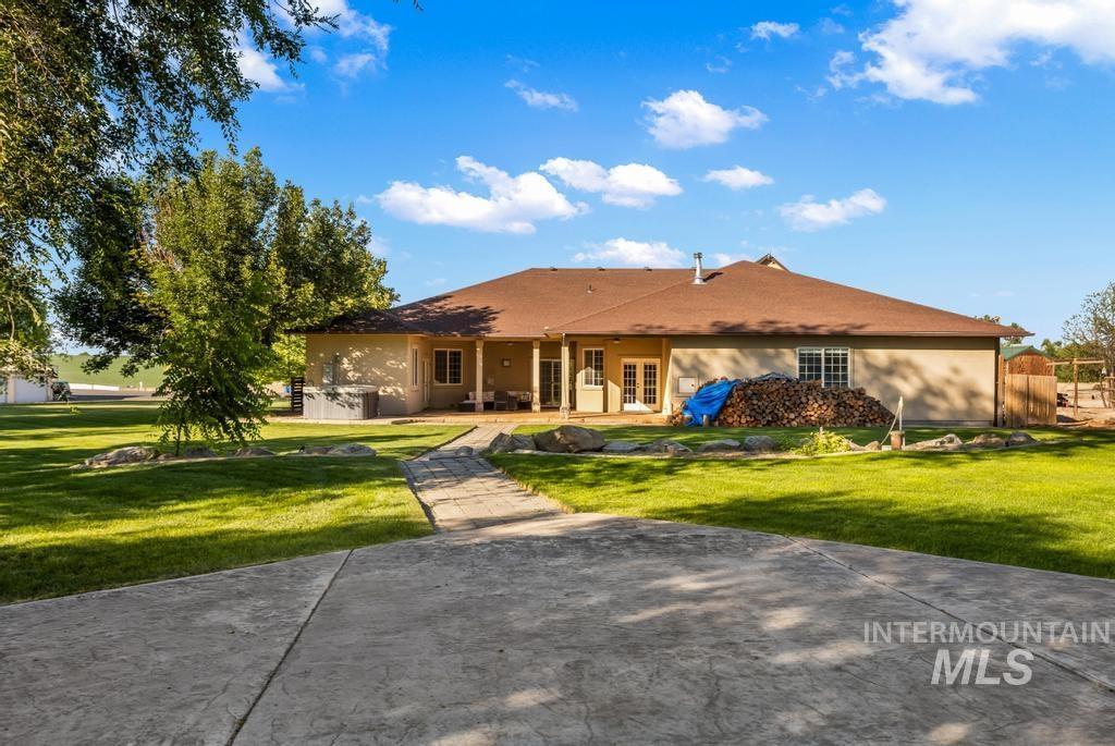 28279 Pearl Rd, Parma, Idaho 83660, 4 Bedrooms, 4 Bathrooms, Residential For Sale, Price $898,000,MLS 98975408