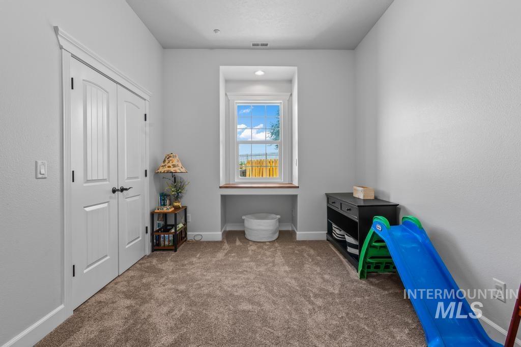 28279 Pearl Rd, Parma, Idaho 83660, 4 Bedrooms, 4 Bathrooms, Residential For Sale, Price $898,000,MLS 98975408