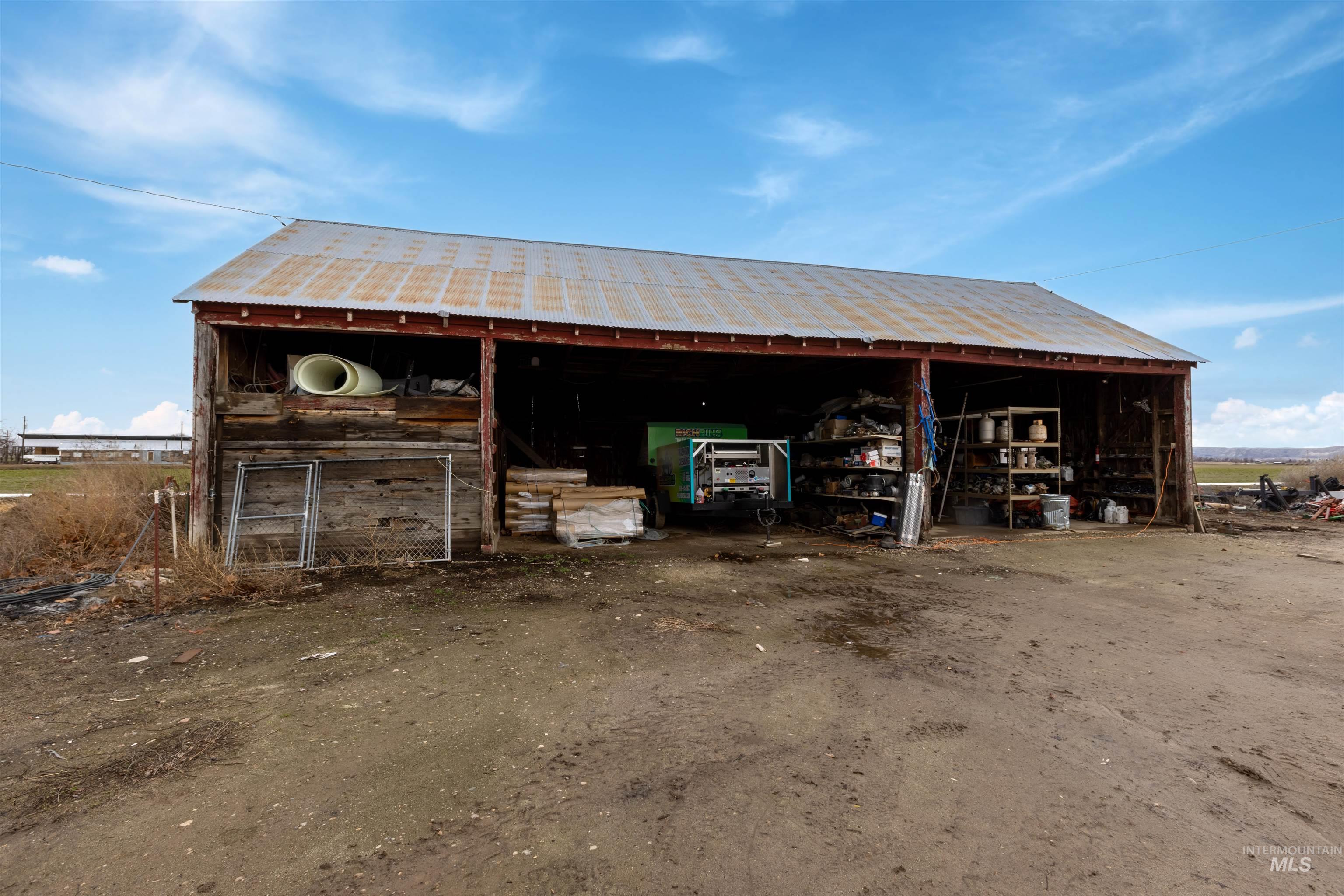 4777 W Black Canyon, Emmett, Idaho 83617, 8 Bedrooms, 5 Bathrooms, Farm & Ranch For Sale, Price $1,900,000,MLS 98975410