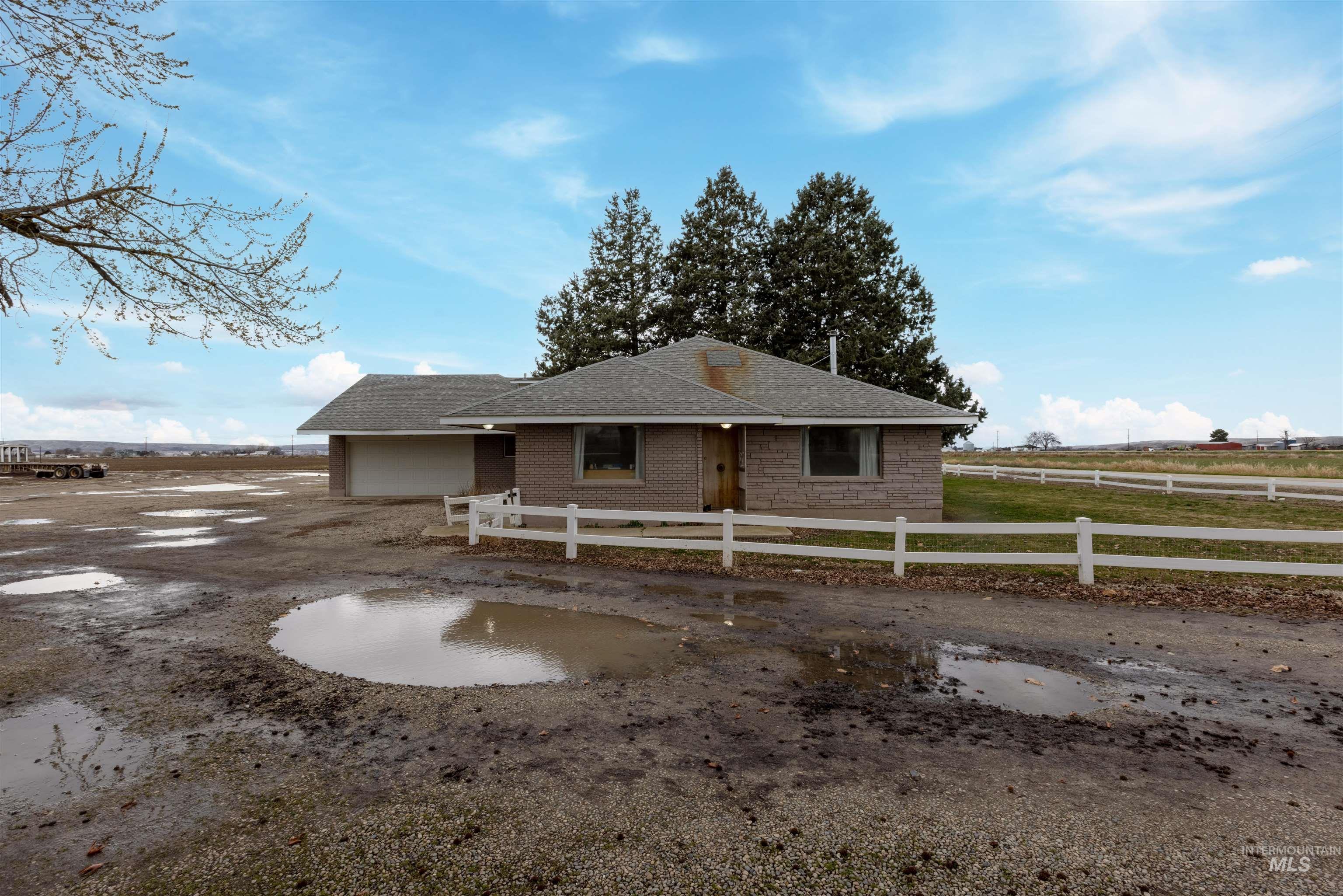 4777 W Black Canyon, Emmett, Idaho 83617, 8 Bedrooms, 5 Bathrooms, Farm & Ranch For Sale, Price $1,900,000,MLS 98975410