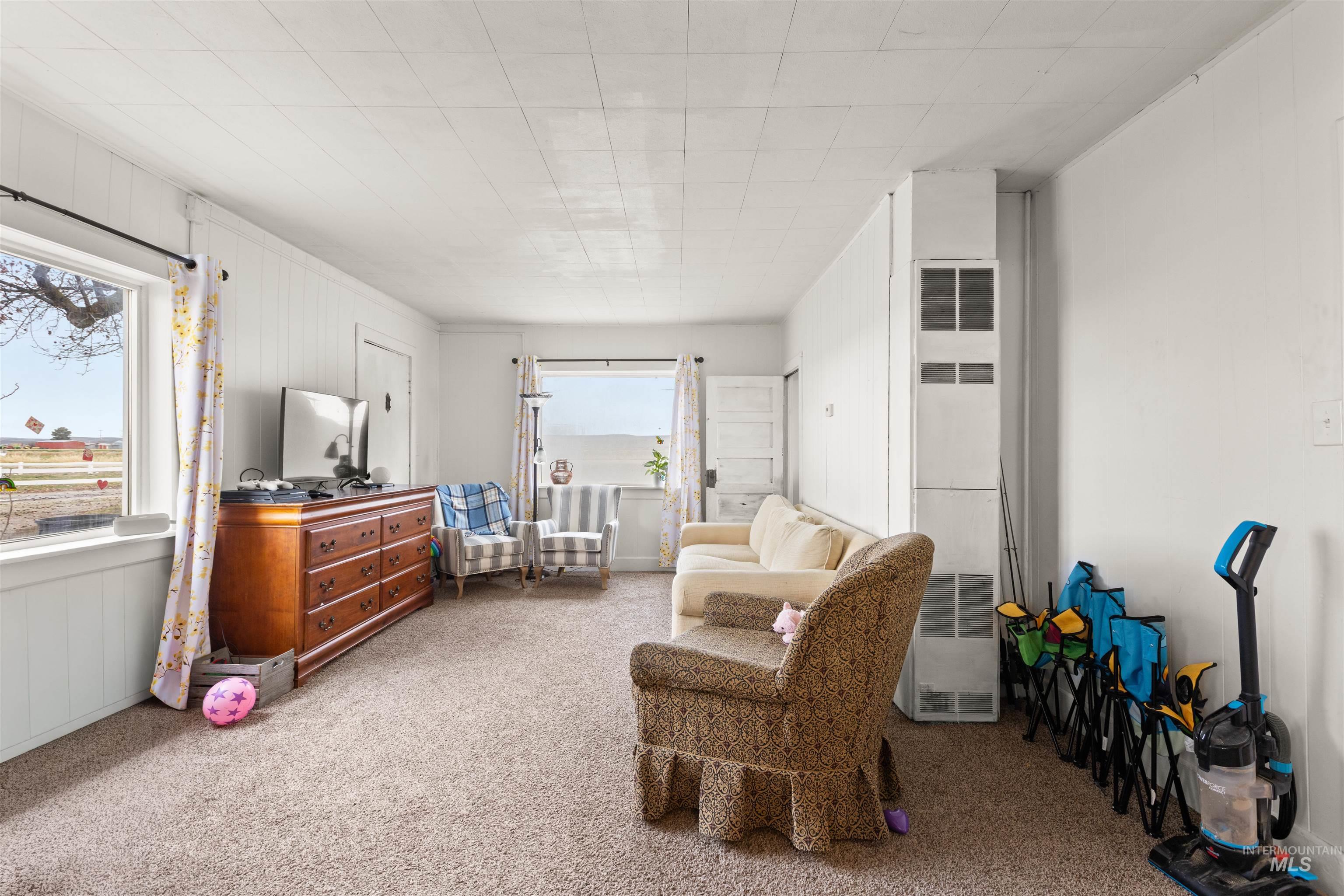 4777 W Black Canyon, Emmett, Idaho 83617, 8 Bedrooms, 5 Bathrooms, Farm & Ranch For Sale, Price $1,900,000,MLS 98975410