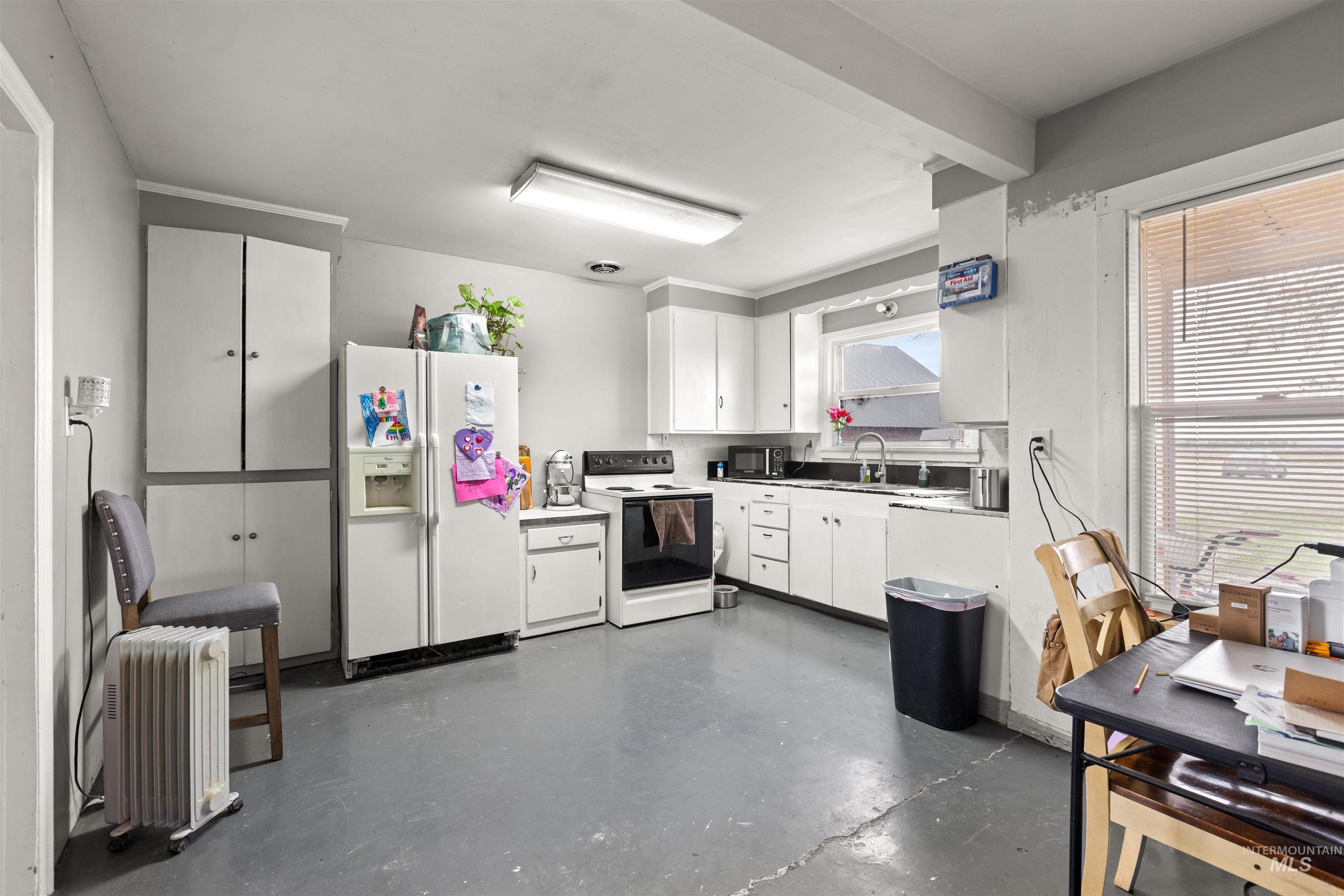 4777 W Black Canyon, Emmett, Idaho 83617, 8 Bedrooms, 5 Bathrooms, Farm & Ranch For Sale, Price $1,900,000,MLS 98975410