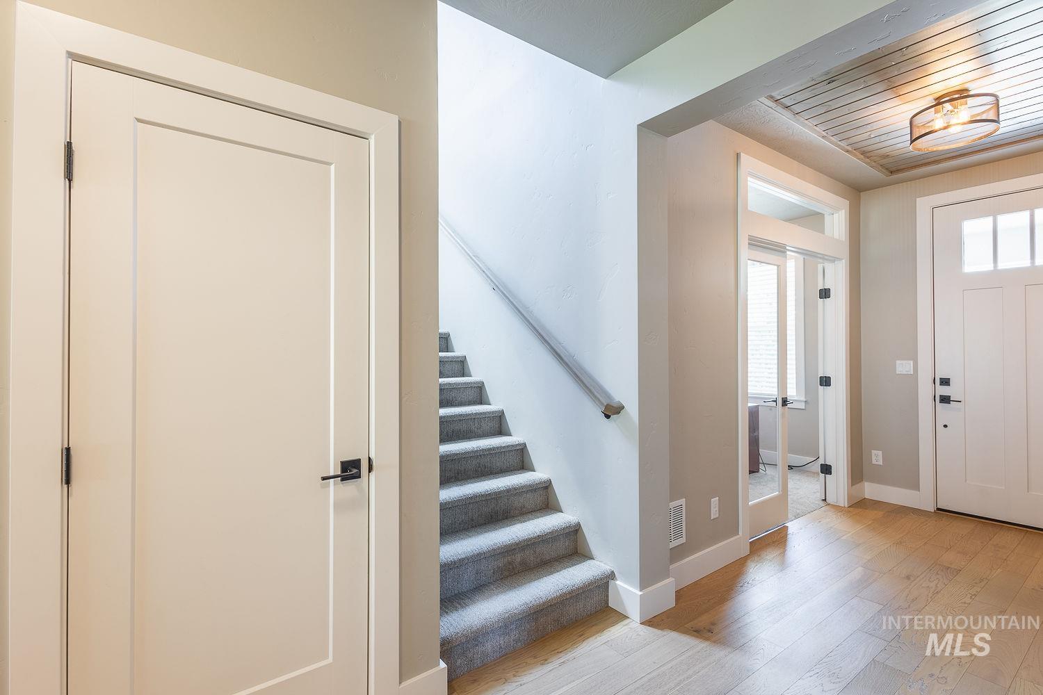 11706 W Lilium St, Star, Idaho 83669, 3 Bedrooms, 2.5 Bathrooms, Residential For Sale, Price $629,900, 98975411