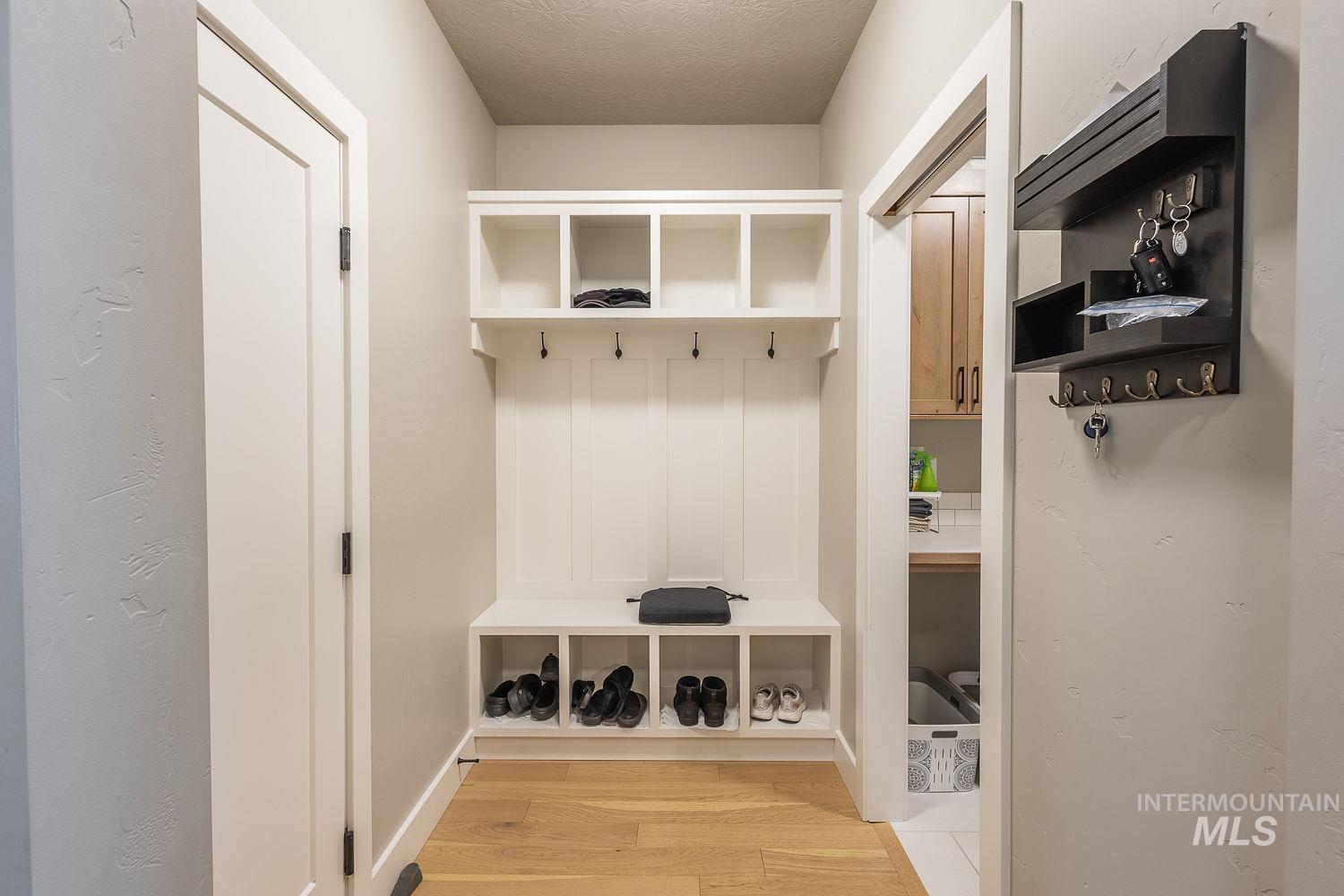 11706 W Lilium St, Star, Idaho 83669, 3 Bedrooms, 2.5 Bathrooms, Residential For Sale, Price $629,900, 98975411