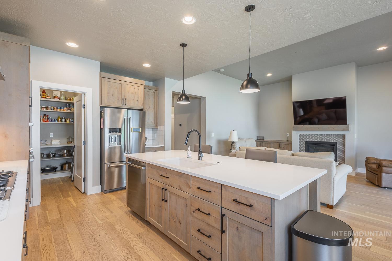 11706 W Lilium St, Star, Idaho 83669, 3 Bedrooms, 2.5 Bathrooms, Residential For Sale, Price $629,900, 98975411