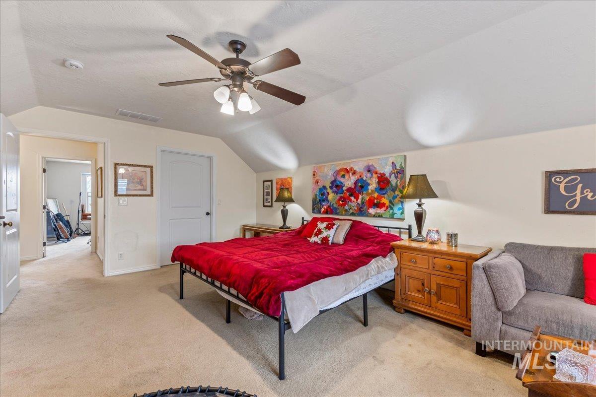 2207 W Root Creek Street, Meridian, Idaho 83646, 5 Bedrooms, 2.5 Bathrooms, Residential For Sale, Price $599,999, 98975412