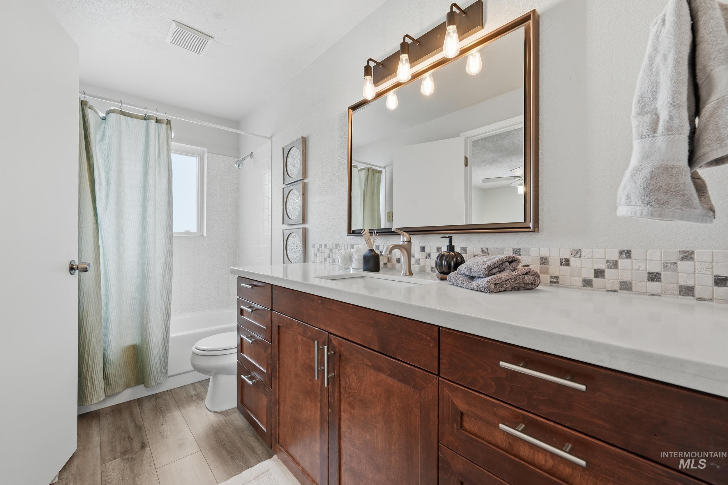 3589 S Minuteman Way, Boise, Idaho 83706, 4 Bedrooms, 2 Bathrooms, Residential For Sale, Price $549,950,MLS 98975415