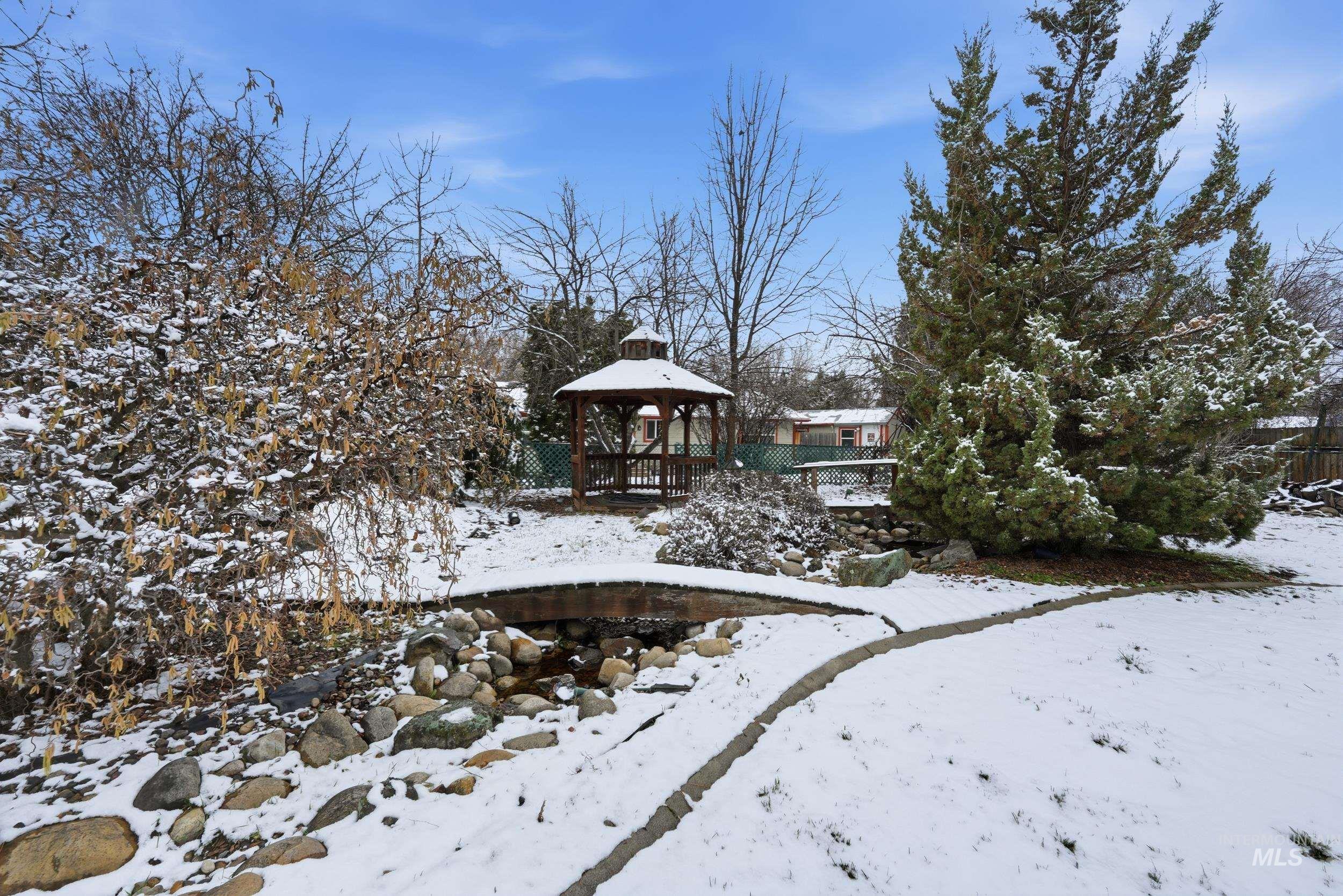 3589 S Minuteman Way, Boise, Idaho 83706, 4 Bedrooms, 2 Bathrooms, Residential For Sale, Price $549,950,MLS 98975415