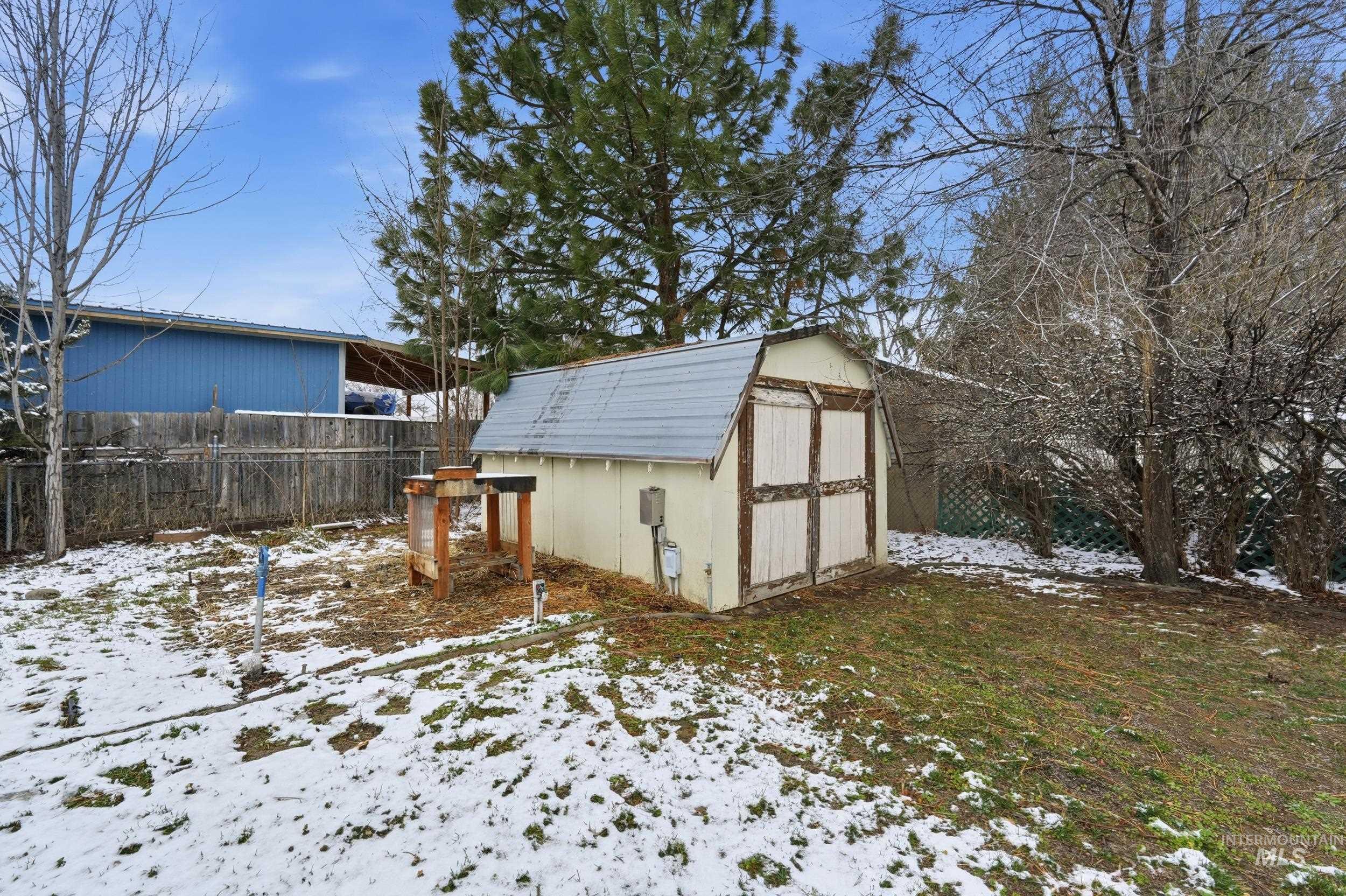 3589 S Minuteman Way, Boise, Idaho 83706, 4 Bedrooms, 2 Bathrooms, Residential For Sale, Price $549,950,MLS 98975415