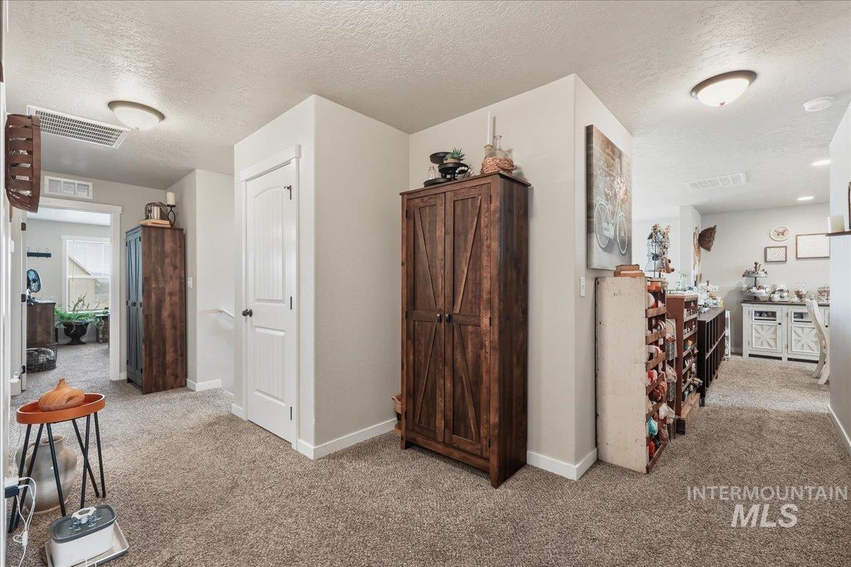 3535 S Cape Coral, Nampa, Idaho 83686, 5 Bedrooms, 2.5 Bathrooms, Residential For Sale, Price $499,999,MLS 98975416