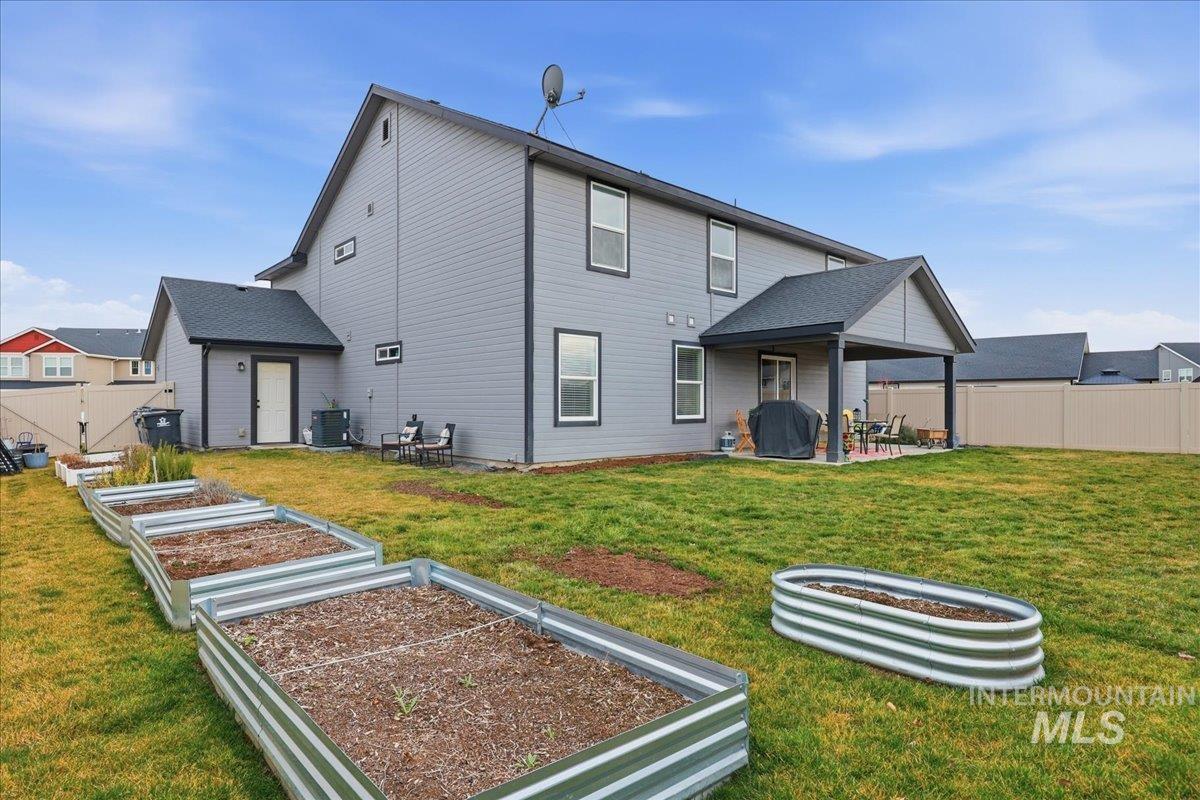 3535 S Cape Coral, Nampa, Idaho 83686, 5 Bedrooms, 2.5 Bathrooms, Residential For Sale, Price $499,999,MLS 98975416