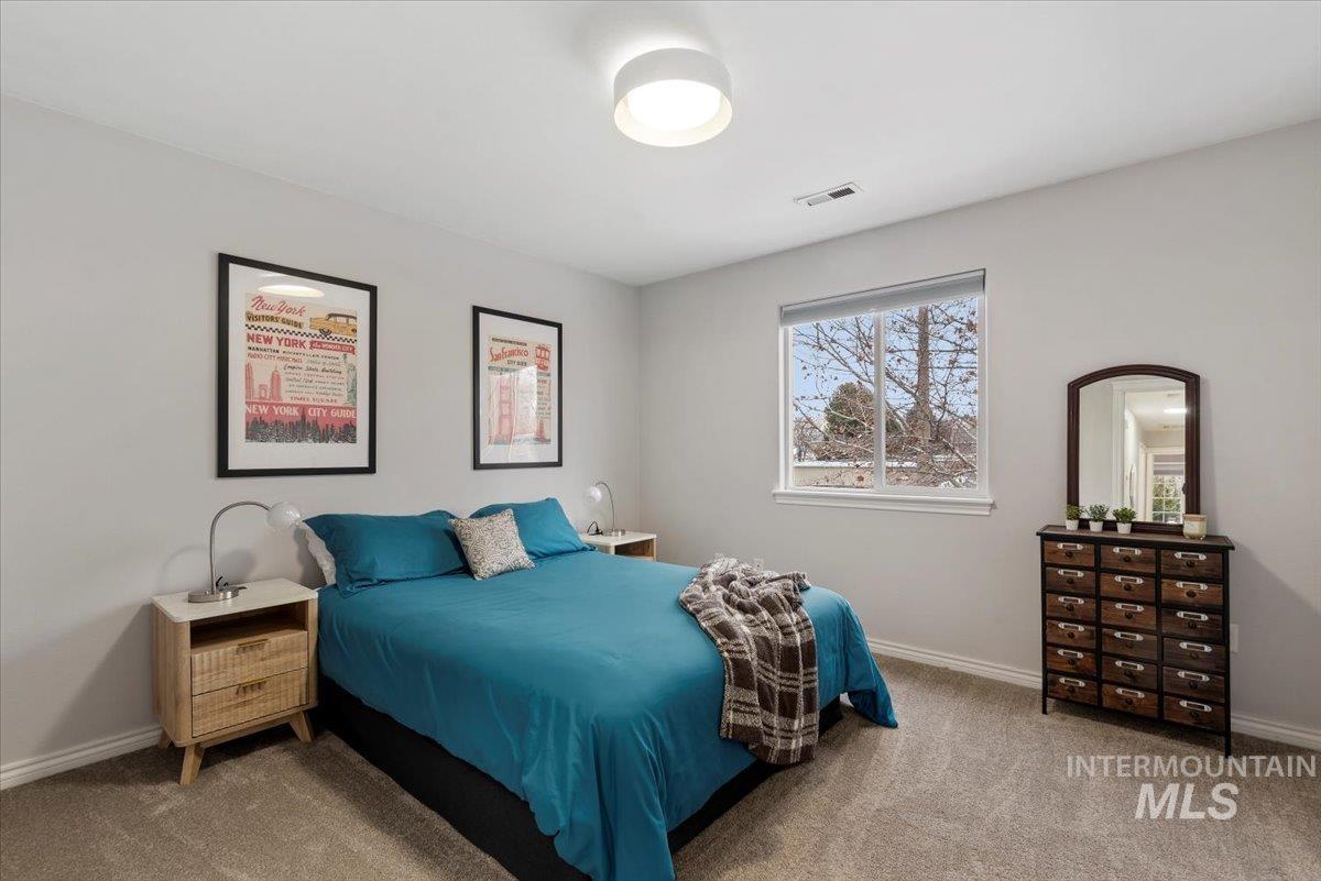 2624 S Virginia Ave, Boise, Idaho 83705, 3 Bedrooms, 1.5 Bathrooms, Residential For Sale, Price $449,900,MLS 98975419