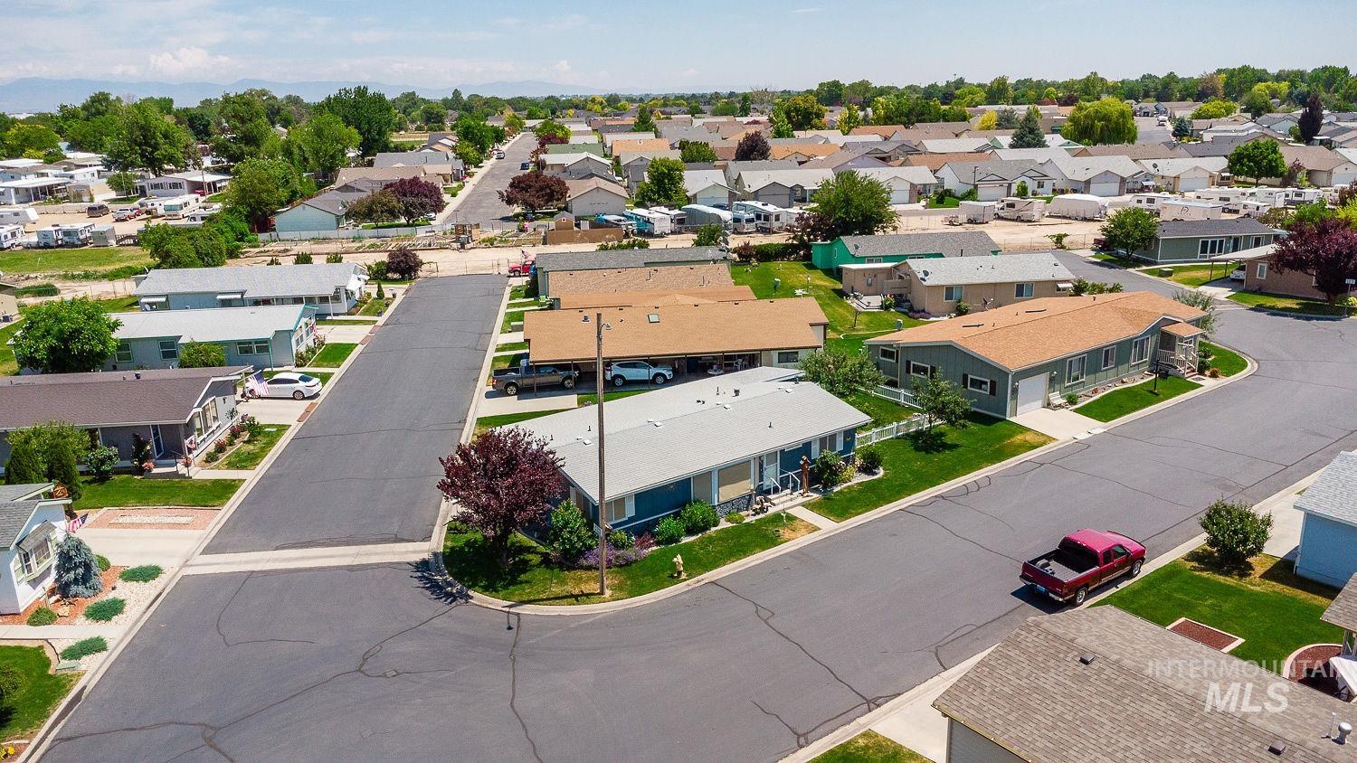 1907 W Flamingo Ave, Nampa, Idaho 83651, 3 Bedrooms, 2 Bathrooms, Residential For Sale, Price $207,500,MLS 98975420