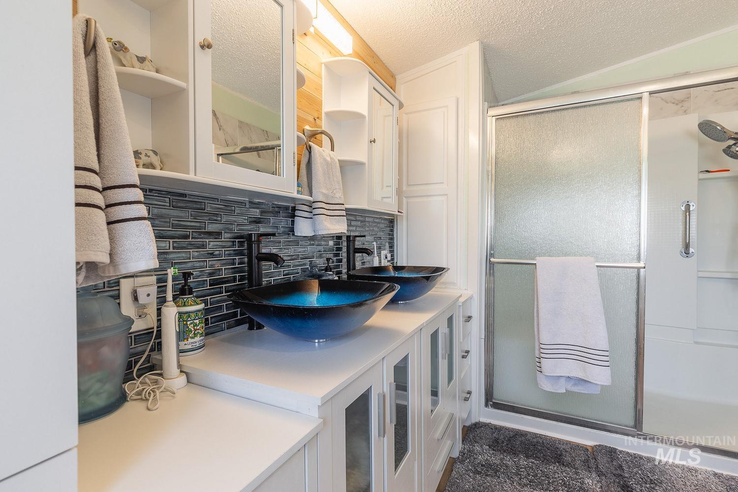 1907 W Flamingo Ave, Nampa, Idaho 83651, 3 Bedrooms, 2 Bathrooms, Residential For Sale, Price $207,500,MLS 98975420